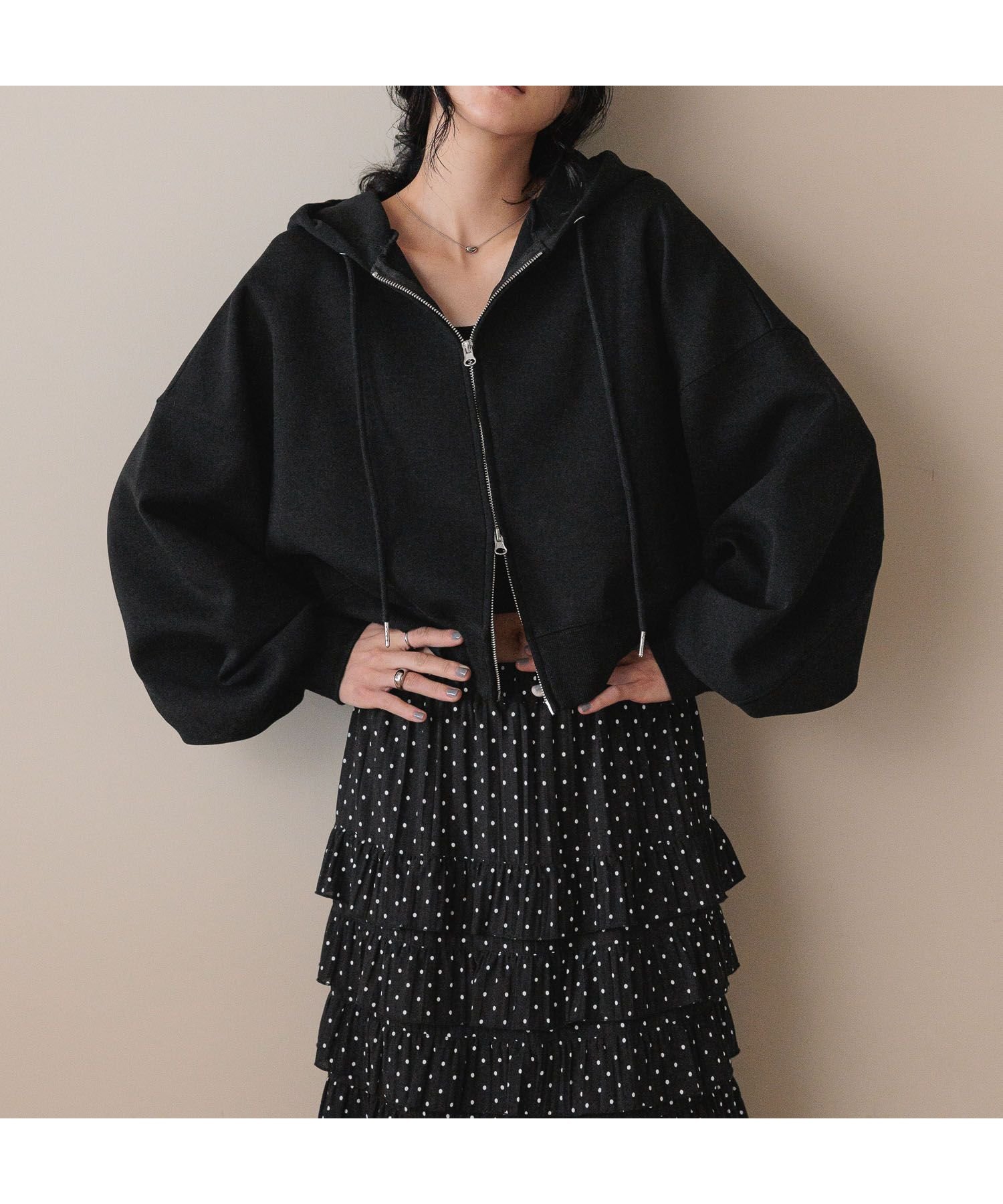 【ローリーズファーム/LOWRYS FARM】のZIPショートフーディ インテリア・キッズ・メンズ・レディースファッション・服の通販 founy(ファニー) 　ファッション　Fashion　レディースファッション　Fashion for Women　ショート　Short, Short Length　トレンド　Trend, Trending Now　バランス　Balance, Style Balance　パーカー　Hoodie, Parka　ブラック09|ID: prp329100004667760 ipo3291000000034362311