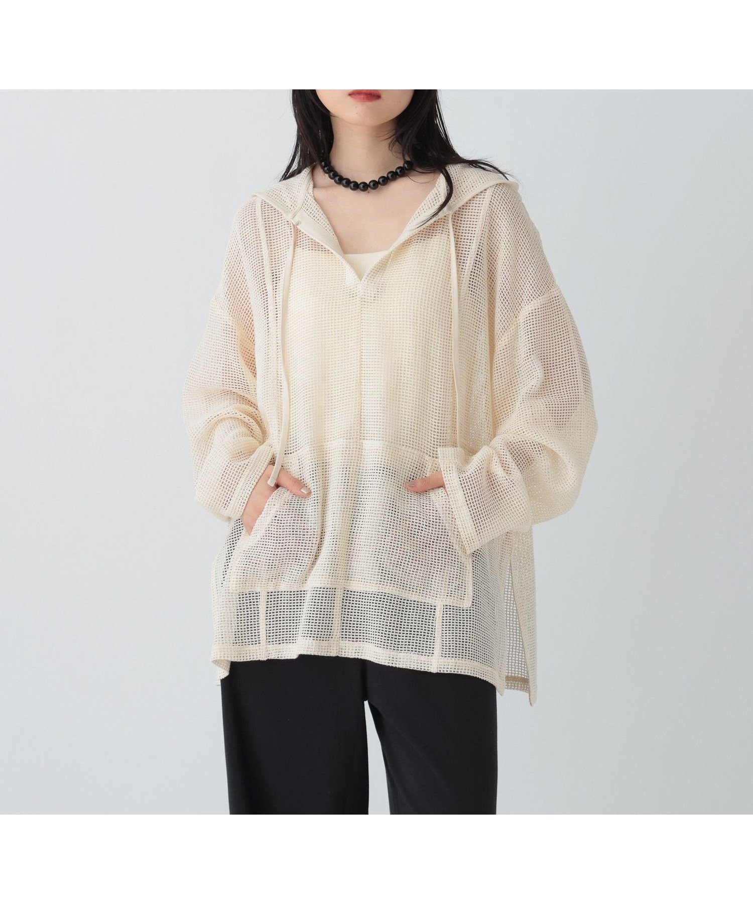 【レプシィム ローリーズファーム/LEPSIM LOWRYS FARM】のメッシュフーディープルオーバー 人気、トレンドファッション・服の通販 founy(ファニー) 　ファッション　Fashion　レディースファッション　Fashion for Women　トップス・カットソー　Cut & Sew Tops　カジュアルプルオーバー・ニットトップス　Pullovers & Knit Tops / Casual Pullovers　おすすめ　Recommended / Our Picks　インナー　Innerwear　キャミソール　Camisole, Spaghetti Strap Top　タンク　Tank Top, Sleeveless Top　フロント　Front, Front Design　プリント　Print, Printed Pattern　ポケット　Pocket, Pocket Detail　メッシュ　Mesh, Net Fabric　ロング　Long, Long-Length　秋　Autumn　 other-1|ID: prp329100004667821 ipo3291000000033756038