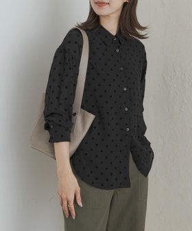 【アーバンリサーチ ドアーズ/URBAN RESEARCH DOORS】のフロッキードットシャツ 人気、トレンドファッション・服の通販 founy(ファニー) ファッション Fashion レディースファッション Fashion for Women トップス・カットソー Cut & Sew Tops シャツ・ブラウス・オフィスカジュアル Elegant Blouses & Button-Ups 2025年 2025 2025-2026秋冬・A/W Autumn/Winter 2025–26 AW25–26 冬 Winter / This Winter おすすめ Recommended / Our Picks インナー Innerwear カーディガン Cardigan, Knitwear シアー Sheer, See-Through スウェット / スエット Sweatshirt, Sweatwear タンク Tank Top, Sleeveless Top トレンド Trend, Trending Now ドット Polka Dot, Dot Pattern A/W・秋冬 Autumn/Winter |ID:prp329100004667841