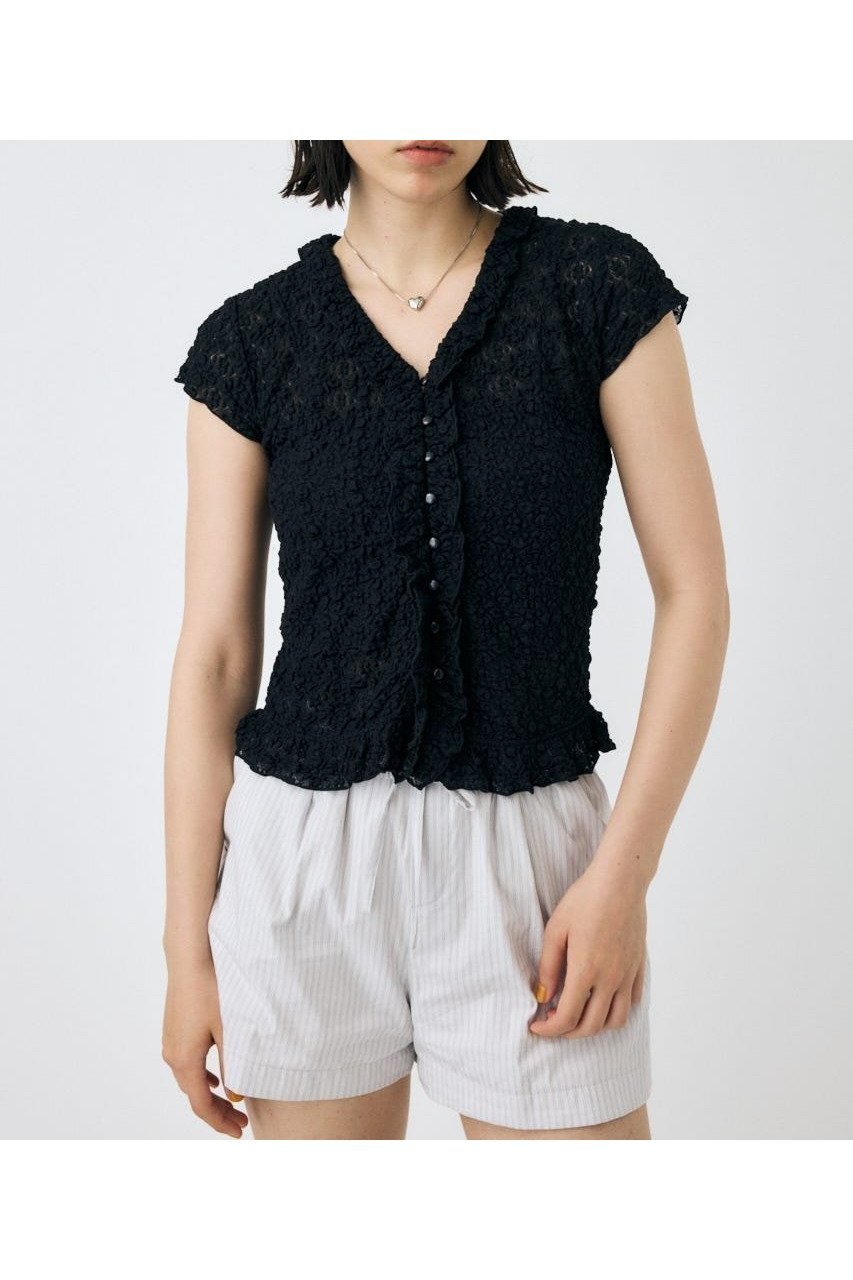 【マウジー/moussy】のRUFFLE LACE ノースリーブトップス インテリア・キッズ・メンズ・レディースファッション・服の通販 founy(ファニー) 　ファッション　Fashion　レディースファッション　Fashion for Women　トップス・カットソー　Cut & Sew Tops　キャミソール&ノースリーブ　Camisoles & Sleeveless Tops　おすすめ　Recommended / Our Picks　カーゴパンツ　Cargo Pants, Utility Pants　ストレッチ　Stretch, Stretchy Fabric　デニム　Denim, Jeans Material　フリル　Frill, Ruffle　レース　Lace, Lace Fabric　ロマンティック　Romantic, Feminine Style　人気　Popular, Best Seller　再入荷　Restock / Back in Stock　BLK|ID: prp329100004668160 ipo3291000000034050937