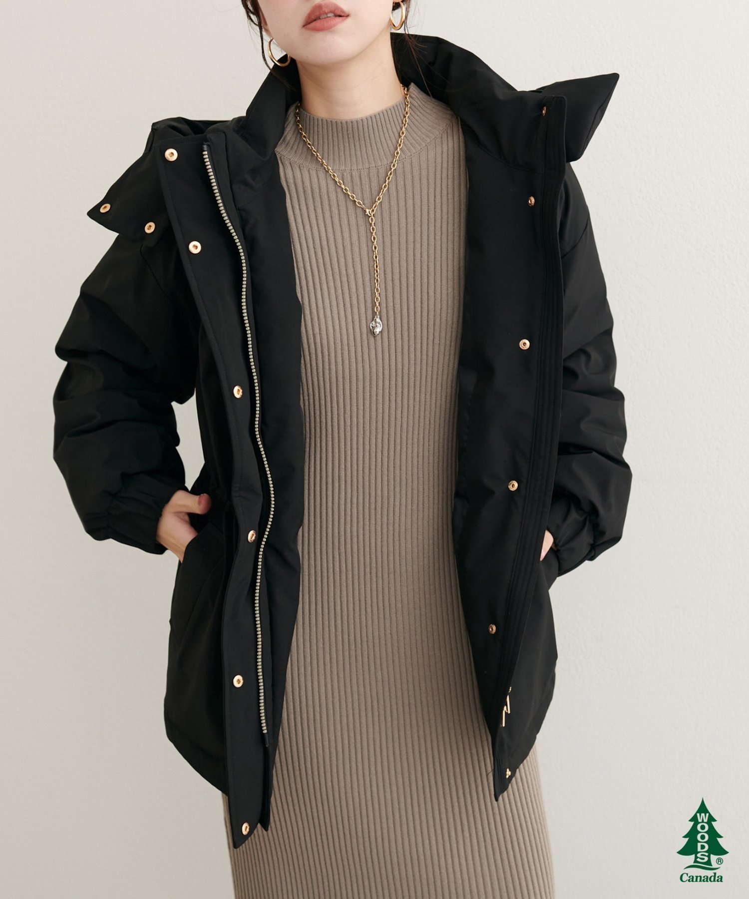 【ナチュラルクチュール/natural couture】の【WOODS × natural couture】ミドル丈ダウン インテリア・キッズ・メンズ・レディースファッション・服の通販 founy(ファニー) 　ファッション　Fashion　レディースファッション　Fashion for Women　アウトドア　Outdoor Clothing　キャミワンピース　Cami Dress, Slip Dress　コラボ　Collaboration, Collab　ジップ　Zip, Zipper　スタンド　Stand Collar, Upright Stand　ダウン　Down, Puffer　デニム　Denim, Jeans Material　トレンド　Trend, Trending Now　フロント　Front, Front Design　ボトム　Bottoms, Lower Wear　マーメイド　Mermaid, Fishtail Silhouette　ミドル　Middle Length, Mid Height　今冬　This Winter　おすすめ　Recommended / Our Picks　2025年　2025　2025-2026秋冬・A/W　Autumn/Winter 2025–26 AW25–26　ブラック|ID: prp329100004671965 ipo3291000000034265358