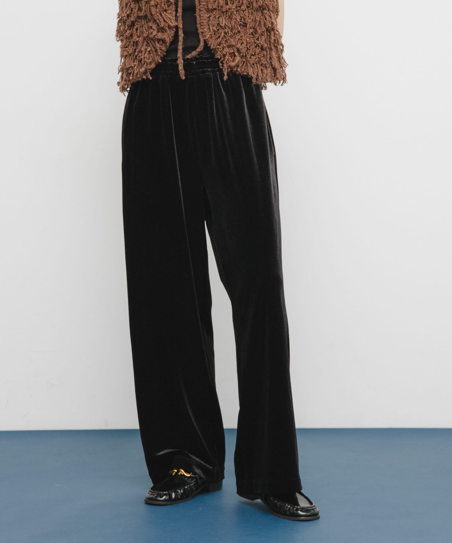 【ケービーエフ/KBF / URBAN RESEARCH】のベロアイージーパンツ インテリア・キッズ・メンズ・レディースファッション・服の通販 founy(ファニー) 　ファッション　Fashion　レディースファッション　Fashion for Women　パンツ　Pants & Trousers　2025年　2025　2025-2026秋冬・A/W　Autumn/Winter 2025–26 AW25–26　冬　Winter / This Winter　おすすめ　Recommended / Our Picks　セットアップ　Set-Up, Coordinated Outfit　ベロア　Velour, Soft Velvet　リラックス　Relax, Relaxed Fit　A/W・秋冬　Autumn/Winter　BLACK|ID: prp329100004672125 ipo3291000000034260165