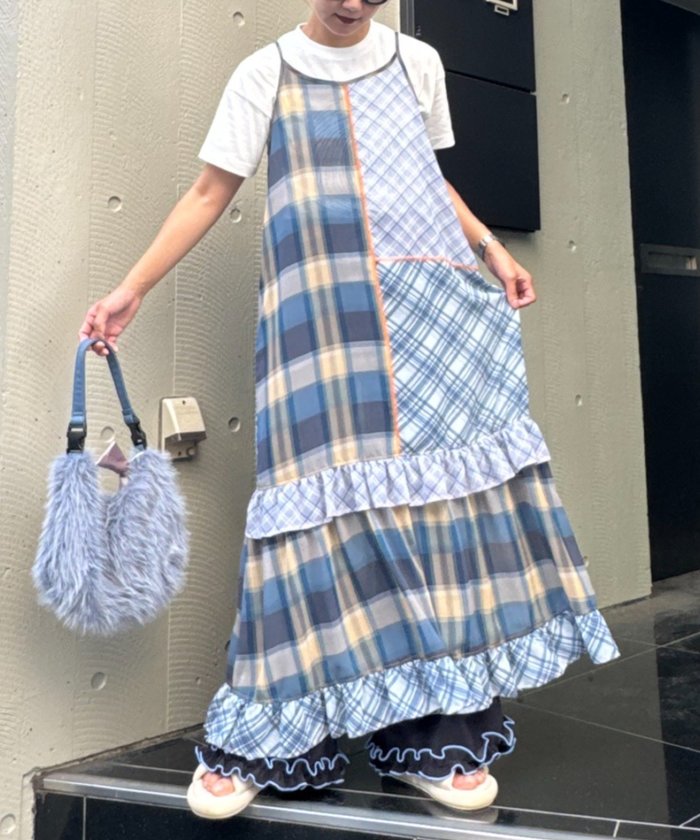 【チャオパニックティピー/CIAOPANIC TYPY】のH.Sシアーチェックパッチワークキャミワンピ インテリア・キッズ・メンズ・レディースファッション・服の通販 founy(ファニー) https://founy.com/ ファッション Fashion レディースファッション Fashion for Women ワンピース Dresses キャミソールワンピース Camisole Dresses カーディガン Cardigan, Knitwear ガーリー Girly, Feminine Style キャップ Cap, Baseball Cap コンパクト Compact, Small Size シアー Sheer, See-Through ジャケット Jacket, Outerwear スニーカー Sneakers, Trainers チェック Check, Plaid, Tartan トレンド Trend, Trending Now バランス Balance, Style Balance パッチワーク Patchwork, Mixed Fabric フリル Frill, Ruffle ラップ Wrap, Wrap Design リボン Ribbon, Bow ロング Long, Long-Length おすすめ Recommended / Our Picks |ID: prp329100004672360 ipo3291000000033773461