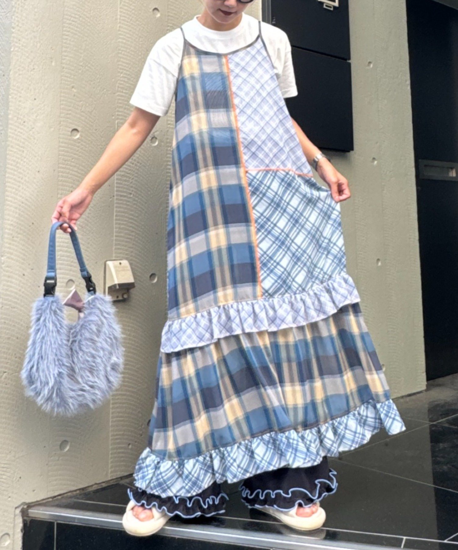 【チャオパニックティピー/CIAOPANIC TYPY】のH.Sシアーチェックパッチワークキャミワンピ インテリア・キッズ・メンズ・レディースファッション・服の通販 founy(ファニー) 　ファッション　Fashion　レディースファッション　Fashion for Women　ワンピース　Dresses　キャミソールワンピース　Camisole Dresses　カーディガン　Cardigan, Knitwear　ガーリー　Girly, Feminine Style　キャップ　Cap, Baseball Cap　コンパクト　Compact, Small Size　シアー　Sheer, See-Through　ジャケット　Jacket, Outerwear　スニーカー　Sneakers, Trainers　チェック　Check, Plaid, Tartan　トレンド　Trend, Trending Now　バランス　Balance, Style Balance　パッチワーク　Patchwork, Mixed Fabric　フリル　Frill, Ruffle　ラップ　Wrap, Wrap Design　リボン　Ribbon, Bow　ロング　Long, Long-Length　おすすめ　Recommended / Our Picks　ブルー|ID: prp329100004672360 ipo3291000000033773462