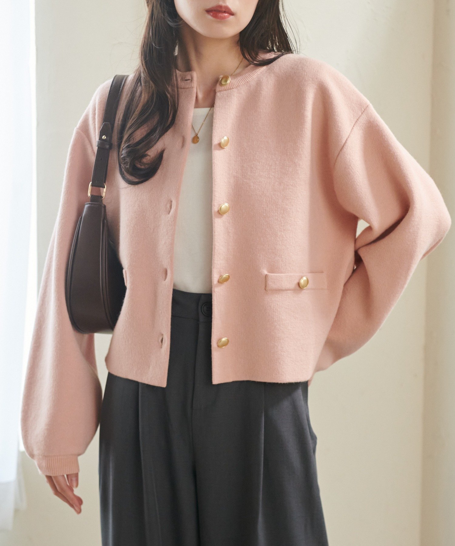 【ラナン/Ranan】のMTゴールド調ボタンニットカーデ インテリア・キッズ・メンズ・レディースファッション・服の通販 founy(ファニー) 　ファッション　Fashion　レディースファッション　Fashion for Women　トップス・カットソー　Cut & Sew Tops　ニット　Knit Tops & Sweaters　洗える　Machine Washable　カーディガン　Cardigan, Knitwear　コンパクト　Compact, Small Size　シンプル　Simple, Minimal　ジャケット　Jacket, Outerwear　スラックス　Slacks, Dress Pants　デニム　Denim, Jeans Material　なめらか　Smooth, Silky Texture　ボトム　Bottoms, Lower Wear　ポケット　Pocket, Pocket Detail　リブニット　Rib Knit, Ribbed Knit　おすすめ　Recommended / Our Picks　エレガント 上品　Elegant　ビジネス 仕事 通勤　Business / Work / Commuting　ピンクベージュ|ID: prp329100004672393 ipo3291000000033773595