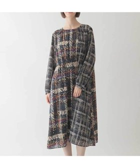 【ヒロコビス/HIROKO BIS】のウエストギャザーチェックプリントワンピース 人気、トレンドファッション・服の通販 founy(ファニー) ファッション Fashion レディースファッション Fashion for Women ワンピース Dresses おすすめ Recommended / Our Picks イレギュラー Irregular Design ギャザー Gathered, Ruffled スリーブ Sleeve, Long Sleeve / Short Sleeve チェック Check, Plaid, Tartan ドレープ Drape, Draping Fabric フェミニン Feminine, Girly |ID:prp329100004672413