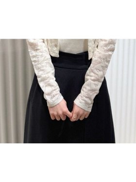 【スナイデル/SNIDEL】 ニットレースアンサンブル人気、トレンドファッション・服の通販 founy(ファニー) ファッション Fashion レディースファッション Fashion for Women トップス・カットソー Cut & Sew Tops ニット Knit Tops & Sweaters アンサンブルニット Knit Ensembles & Twin Sets アンサンブル Ensemble Set カーディガン Cardigan, Knitwear コンパクト Compact, Small Size シンプル Simple, Minimal スクエア Square, Square Shape バランス Balance, Style Balance ボトム Bottoms, Lower Wear ポケット Pocket, Pocket Detail レース Lace, Lace Fabric エレガント 上品 Elegant |ID:prp329100004672525