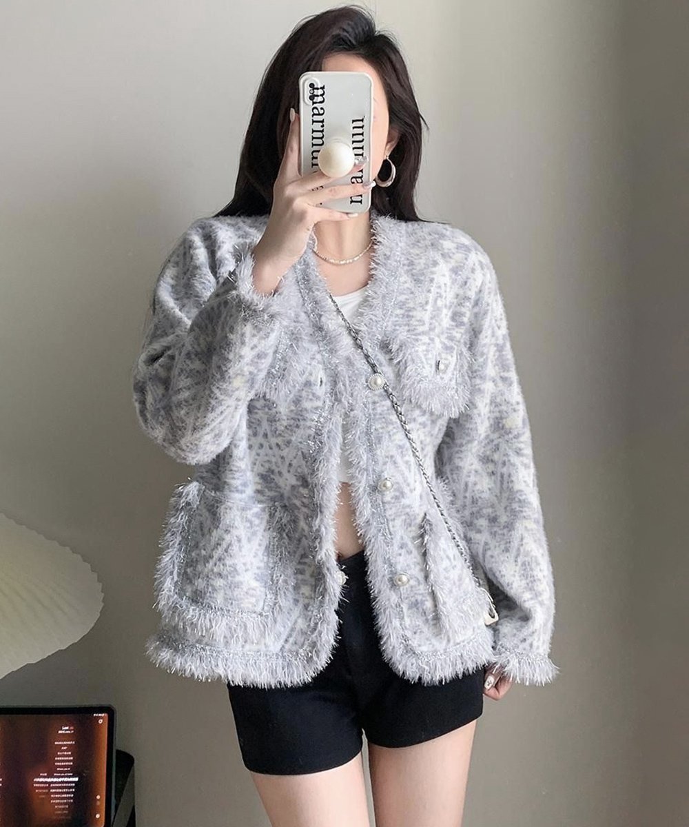 【ミニミニストア/miniministore】のラメツイード風ジャケット韓国風レディース インテリア・キッズ・メンズ・レディースファッション・服の通販 founy(ファニー) 　ファッション　Fashion　レディースファッション　Fashion for Women　アウター　Coat / Outerwear Collection　レディースジャケット・軽アウター　Jackets　アクリル　Acrylic Material　エレガント 上品　Elegant　カーディガン　Cardigan, Knitwear　ジャケット　Jacket, Outerwear　ツイード　Twill, Twill Weave　フェミニン　Feminine, Girly　フリンジ　Fringe, Tassel　冬　Winter / This Winter　A/W・秋冬　Autumn/Winter　長袖　Long Sleeve, Full Sleeve　ライトグレー|ID: prp329100004672566 ipo3291000000033774180