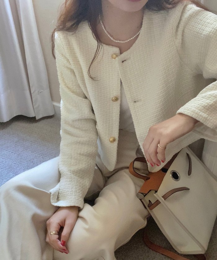 【ジュノア/JUNOAH】の金ボタンツイードジャケット インテリア・キッズ・メンズ・レディースファッション・服の通販 founy(ファニー) https://founy.com/ ファッション Fashion レディースファッション Fashion for Women アウター Coat / Outerwear Collection レディースジャケット・軽アウター Jackets |ID: prp329100004672648 ipo3291000000033894268
