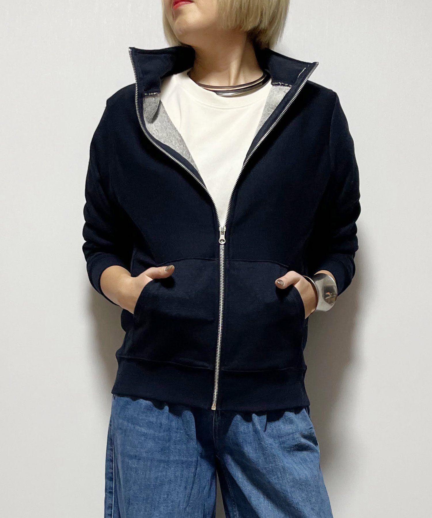 【リラクロ/relaclo】のCHiLL365/ジップアップスタンドカラージャケット インテリア・キッズ・メンズ・レディースファッション・服の通販 founy(ファニー) 　ファッション　Fashion　レディースファッション　Fashion for Women　アウター　Coat / Outerwear Collection　レディースジャケット・軽アウター　Jackets　シアー　Sheer, See-Through　ジップ　Zip, Zipper　ジャケット　Jacket, Outerwear　スタンド　Stand Collar, Upright Stand　トレンド　Trend, Trending Now　ハイネック　High Neck, Mock Neck　ベーシック　Basic, Essential　リラックス　Relax, Relaxed Fit　ネイビー|ID: prp329100004672691 ipo3291000000033774717
