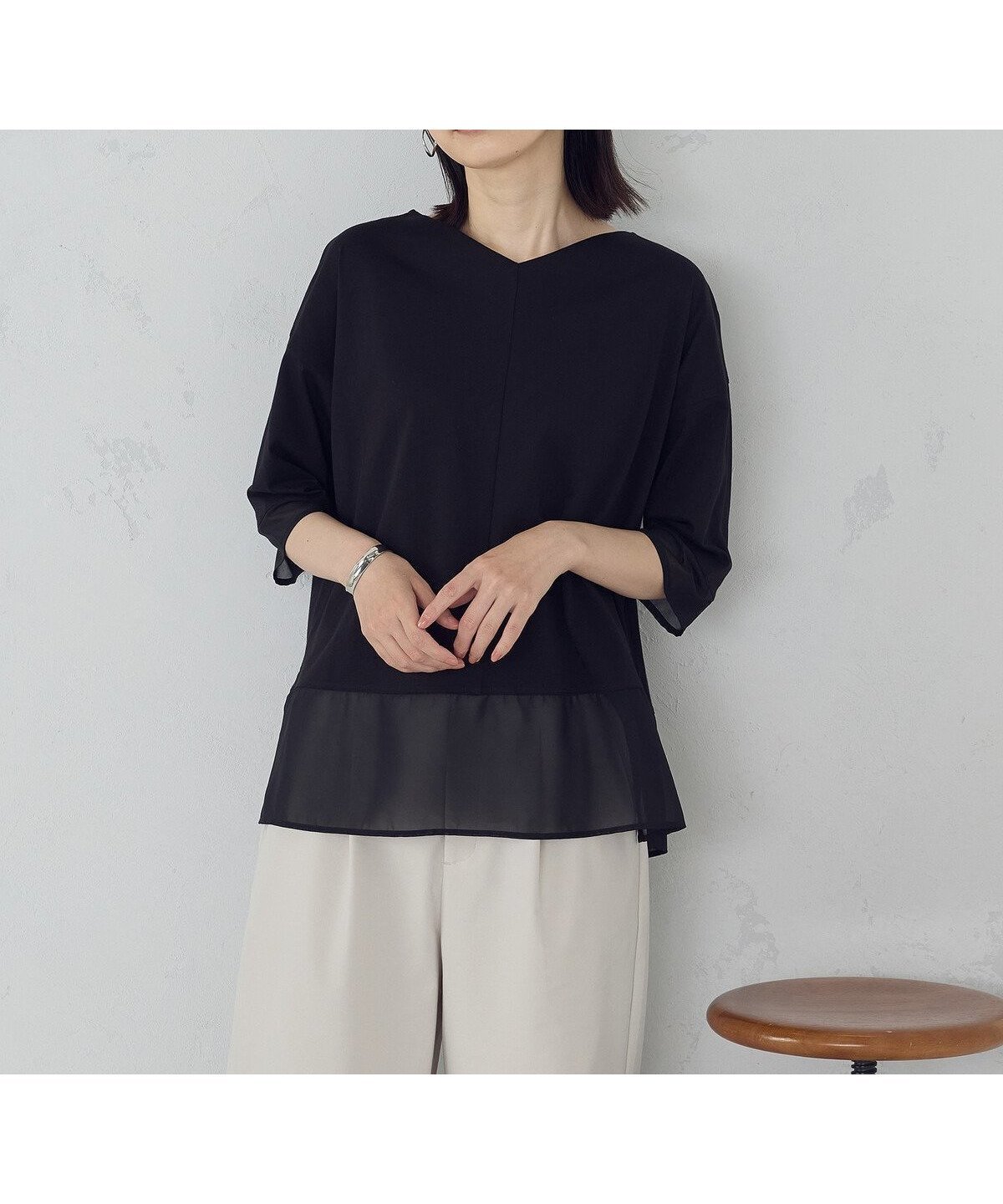 【コムサイズム/COMME CA ISM】のシアーコンビ カットソー インテリア・キッズ・メンズ・レディースファッション・服の通販 founy(ファニー) 　ファッション　Fashion　レディースファッション　Fashion for Women　トップス・カットソー　Cut & Sew Tops　カットソー・ベーシックTシャツ　Cut-and-Sewn Tops / Stretch Tees & Basics　インナー　Innerwear　カットソー　Cut and Sewn Top　シアー　Sheer, See-Through　シフォン　Chiffon, Lightweight Fabric　シンプル　Simple, Minimal　ジャケット　Jacket, Outerwear　センター　Center, Center Line　デコルテ　Décolleté, Neckline　エレガント 上品　Elegant　ビジネス 仕事 通勤　Business / Work / Commuting　ブラック|ID: prp329100004672894 ipo3291000000034116452