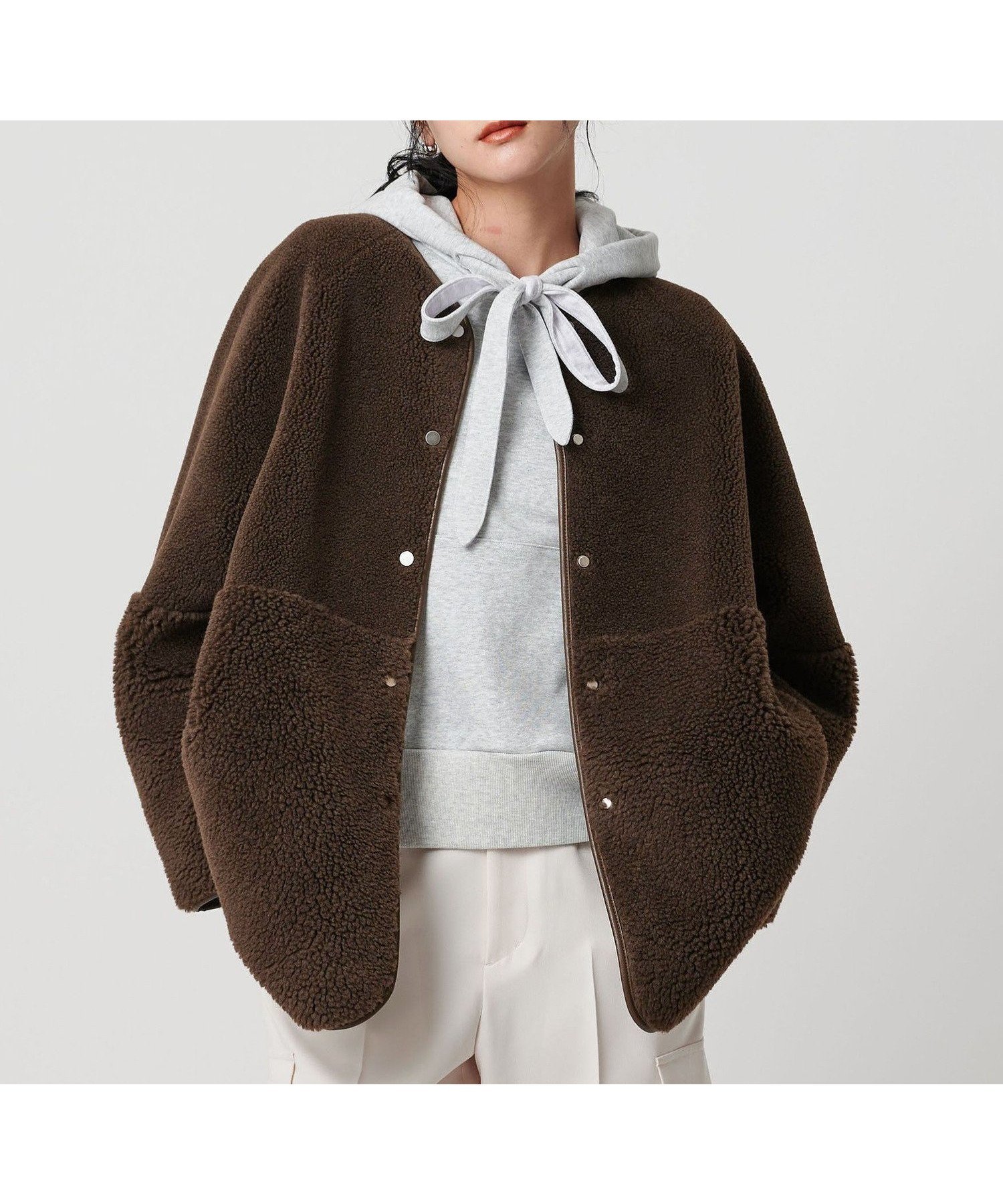 【ビューティ&ユース ユナイテッドアローズ/BEAUTY&YOUTH / UNITED ARROWS】の【WEB限定】ボア*フェイクムートン リバーシブルジャケット インテリア・キッズ・メンズ・レディースファッション・服の通販 founy(ファニー) 　ファッション　Fashion　レディースファッション　Fashion for Women　アウター　Coat / Outerwear Collection　レディースジャケット・軽アウター　Jackets　インナー　Innerwear　シンプル　Simple, Minimal　スウェット / スエット　Sweatshirt, Sweatwear　スリーブ　Sleeve, Long Sleeve / Short Sleeve　パイピング　Piping, Trim Design　フェイクムートン　Faux Shearling, Faux Mouton　ベスト　Vest, Waistcoat　ボトム　Bottoms, Lower Wear　リバーシブル　Reversible, Two-Sided　おすすめ　Recommended / Our Picks　DK.BROWN|ID: prp329100004672904 ipo3291000000033925869