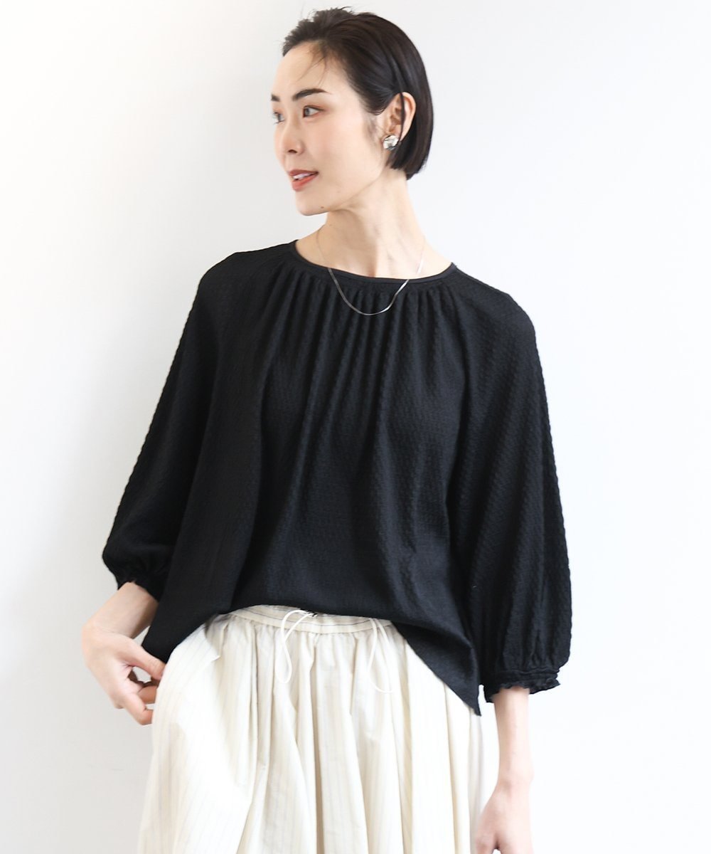 【ミッシェルクラン/MICHEL KLEIN】の主役TOPS ポコシアープルオーバー インテリア・キッズ・メンズ・レディースファッション・服の通販 founy(ファニー) 　ファッション　Fashion　レディースファッション　Fashion for Women　トップス・カットソー　Cut & Sew Tops　カジュアルプルオーバー・ニットトップス　Pullovers & Knit Tops / Casual Pullovers　エアリー　Airy Texture　洗える　Machine Washable　カットソー　Cut and Sewn Top　軽量　Lightweight, Ultra Light　シアー　Sheer, See-Through　シャーリング　Shirring, Ruched　ストレッチ　Stretch, Stretchy Fabric　デニム　Denim, Jeans Material　バランス　Balance, Style Balance　ブラウジング　Blouson Silhouette, Cinched Waist　ボトム　Bottoms, Lower Wear　ワイド　Wide, Wide Fit　おすすめ　Recommended / Our Picks　旅行　Travel　ブラック|ID: prp329100004673045 ipo3291000000033776056