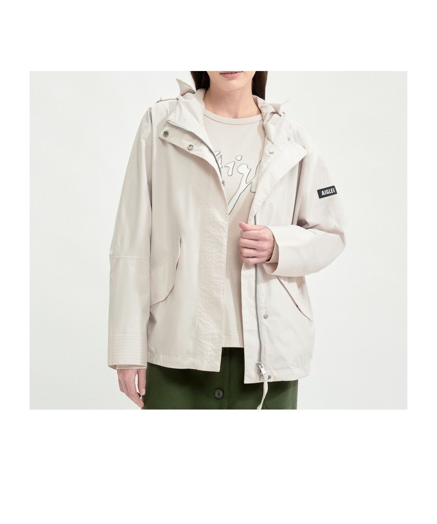 【エーグル/AIGLE】の透湿防水 フーデッドジャケット 人気、トレンドファッション・服の通販 founy(ファニー) 　ファッション　Fashion　レディースファッション　Fashion for Women　アウター　Coat / Outerwear Collection　レディースジャケット・軽アウター　Jackets　おすすめ　Recommended / Our Picks　アウトドア　Outdoor Clothing　インナー　Innerwear　ジャケット　Jacket, Outerwear　ドローコード　Drawcord, Drawstring Cord　フィット　Fit, Slim Fit　ブルゾン　Blouson, Bomber Jacket　リラックス　Relax, Relaxed Fit　ビジネス 仕事 通勤　Business / Work / Commuting　 other-1|ID: prp329100004673201 ipo3291000000033776648