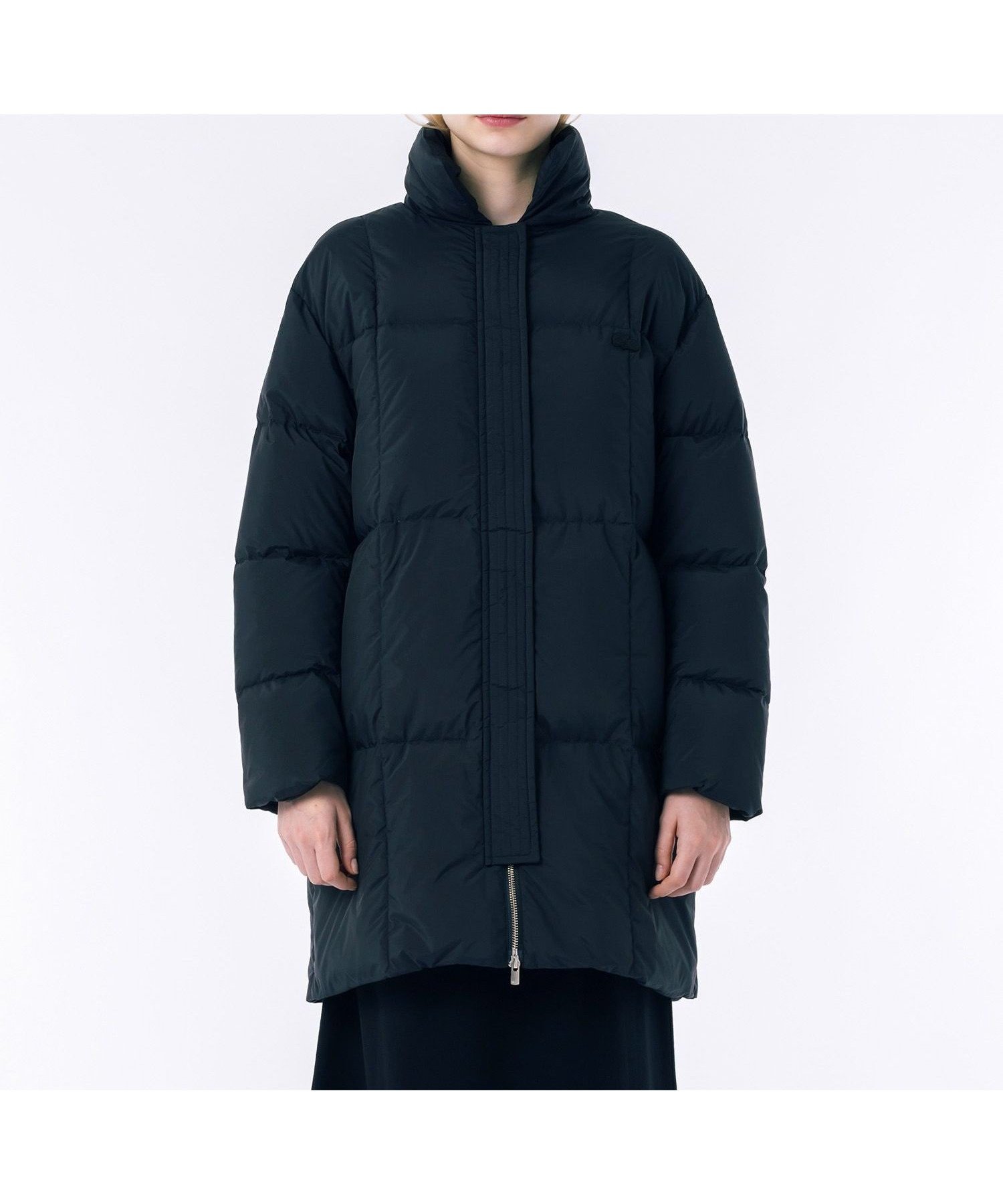 【ラコステ/LACOSTE】のパウダータッチ ダブルジップ ナイロンスタンドカラーダウンコート インテリア・キッズ・メンズ・レディースファッション・服の通販 founy(ファニー) 　ファッション　Fashion　レディースファッション　Fashion for Women　アウター　Coat / Outerwear Collection　コート・ロングコート・ピーコート　Long Coats, Peacoats & More　ダウンジャケット・軽量ダウン　Warm & Lightweight Down Jackets　シンプル　Simple, Minimal　スタンド　Stand Collar, Upright Stand　ダウン　Down, Puffer　ブラック|ID: prp329100004673287 ipo3291000000034529569