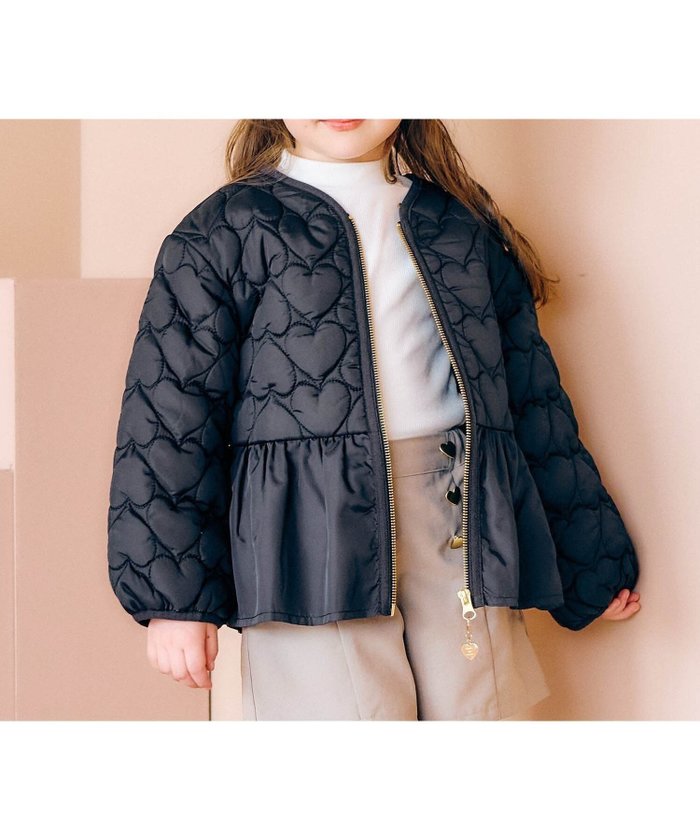【エフオー オンラインストア/F.O.Online Store / KIDS】のペプラムハートキルトアウター インテリア・キッズ・メンズ・レディースファッション・服の通販 founy(ファニー) https://founy.com/ ファッション Fashion キッズファッション Fashion for Kids アウター Coat Outerwear /Kids ガーリー Girly, Feminine Style キルティング Quilted, Quilting シンプル Simple, Minimal タートルネック Turtleneck, High Neck マフラー Scarf, Muffler 冬 Winter / This Winter A/W・秋冬 Autumn/Winter |ID: prp329100004673338 ipo3291000000034087603