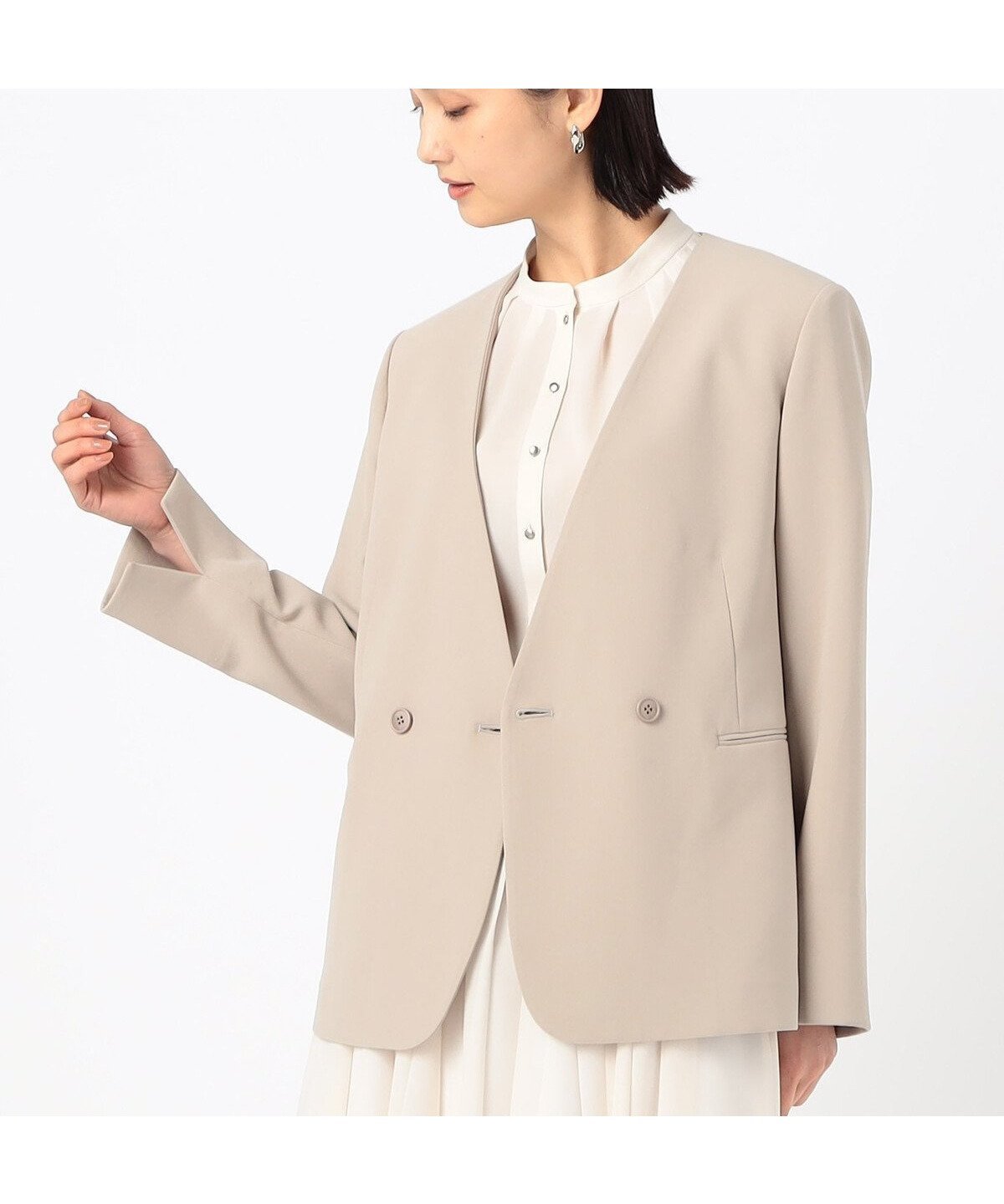 【コムサ/COMME CA】の【セットアップ対応】アチェローザダブルクロス ノーカラージャケット インテリア・キッズ・メンズ・レディースファッション・服の通販 founy(ファニー) 　ファッション　Fashion　レディースファッション　Fashion for Women　アウター　Coat / Outerwear Collection　レディースジャケット・軽アウター　Jackets　ノーカラージャケット / シンプル上品コーデ　Collarless Jackets　オーガンジー　Organza Fabric　ジャケット　Jacket, Outerwear　ジョーゼット　Georgette, Semi-Sheer Fabric　ストレッチ　Stretch, Stretchy Fabric　スリット　Slit, Slit Detail　セットアップ　Set-Up, Coordinated Outfit　ダブル　Double, Double-Breasted　15:ピンクベージュ|ID: prp329100004673360 ipo3291000000033777240