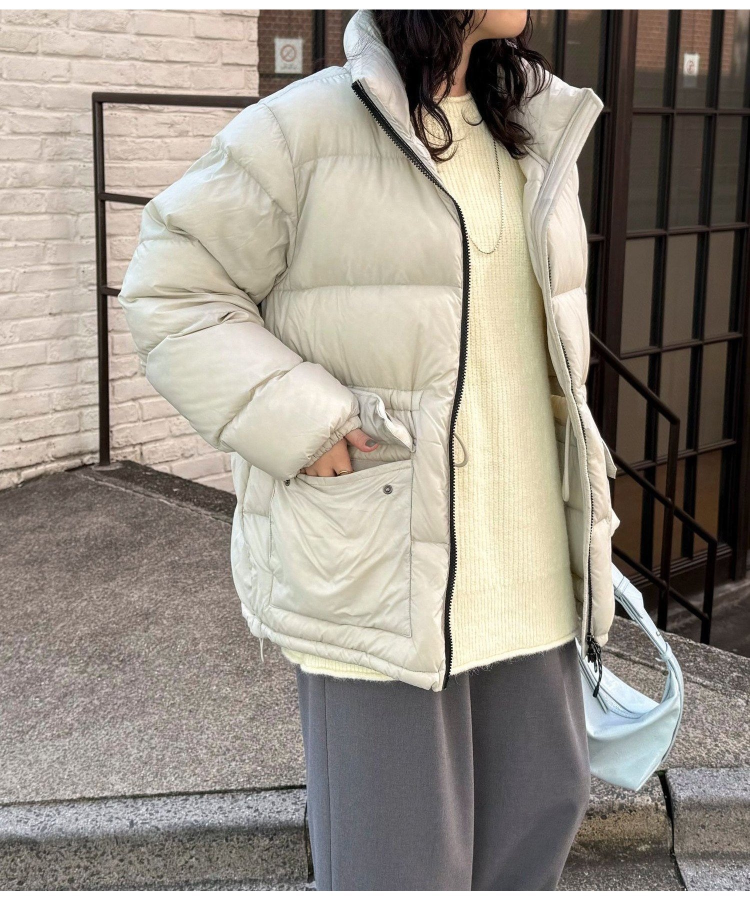 【フレディ&グロスター/FREDY&GLOSTER】の《別注》【TAION/タイオン】MOUNTAIN PACKABLE VOLUME DOWN JK ダウンジャケット インテリア・キッズ・メンズ・レディースファッション・服の通販 founy(ファニー) 　ファッション　Fashion　レディースファッション　Fashion for Women　アウター　Coat / Outerwear Collection　レディースジャケット・軽アウター　Jackets　アウトドア　Outdoor Clothing　インナー　Innerwear　コラボ　Collaboration, Collab　ジャケット　Jacket, Outerwear　ダウン　Down, Puffer　ドローストリング　Drawstring, Pull Cord　人気　Popular, Best Seller　フロント　Front, Front Design　ポケット　Pocket, Pocket Detail　別注　Limited Edition, Custom Order　ミックス　Mix, Mixed Style　レオパード　Leopard, Animal Print　旅行　Travel　2025年　2025　2025-2026秋冬・A/W　Autumn/Winter 2025–26 AW25–26　ライトグレー|ID: prp329100004673419 ipo3291000000034497316