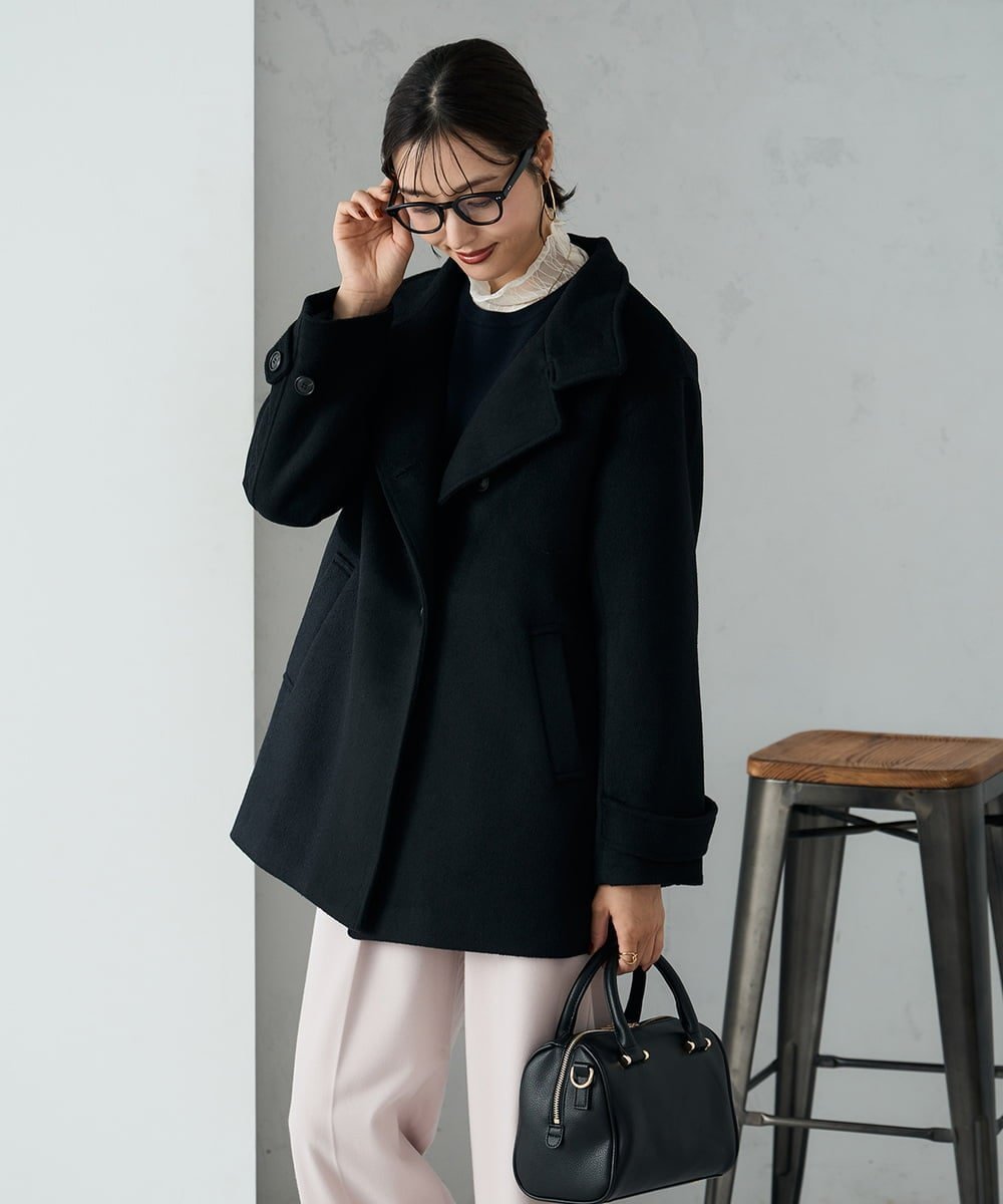 【アー ヴェー ヴェー/a.v.v】のスタンドカラーミディコート インテリア・キッズ・メンズ・レディースファッション・服の通販 founy(ファニー) 　ファッション　Fashion　レディースファッション　Fashion for Women　アウター　Coat / Outerwear Collection　コート・ロングコート・ピーコート　Long Coats, Peacoats & More　スタンド　Stand Collar, Upright Stand　なめらか　Smooth, Silky Texture　パイピング　Piping, Trim Design　パターン　Pattern, Design Print　フェミニン　Feminine, Girly　防寒　Cold Protection, Winter-Ready　マフラー　Scarf, Muffler　ミドル　Middle Length, Mid Height　再入荷　Restock / Back in Stock　ビジネス 仕事 通勤　Business / Work / Commuting　ブラック|ID: prp329100004673532 ipo3291000000034476411