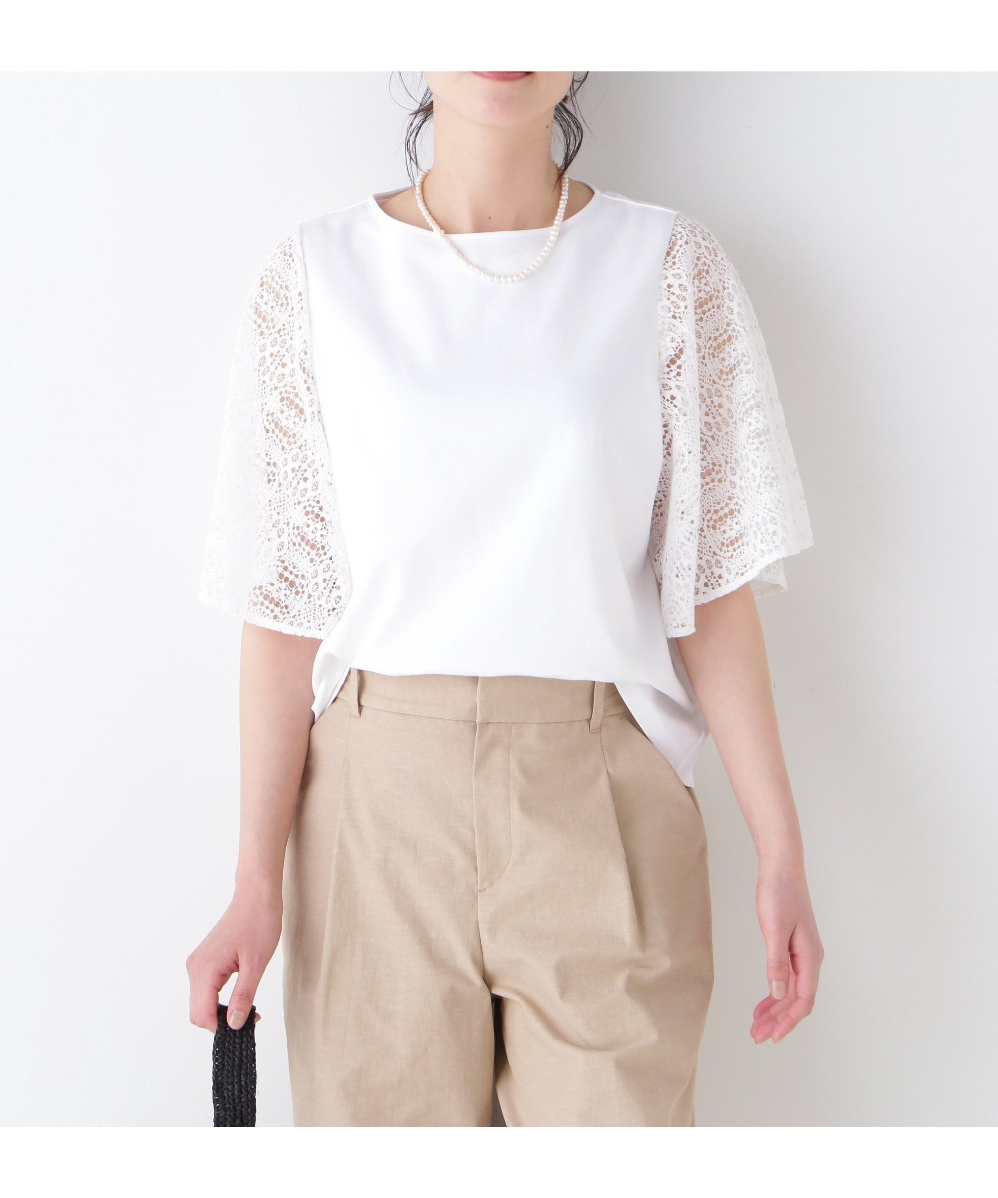 【ヒューマンウーマン/HUMAN WOMAN】のラッセルレースドッキングカットソープルオーバー 人気、トレンドファッション・服の通販 founy(ファニー) 　ファッション　Fashion　レディースファッション　Fashion for Women　トップス・カットソー　Cut & Sew Tops　カジュアルプルオーバー・ニットトップス　Pullovers & Knit Tops / Casual Pullovers　カットソー・ベーシックTシャツ　Cut-and-Sewn Tops / Stretch Tees & Basics　おすすめ　Recommended / Our Picks　スタンダード　Standard, Basic　ドッキング　Docking, Mixed Material　ラッセル　Raschel, Raschel Lace　レース　Lace, Lace Fabric　 other-1|ID: prp329100004673806 ipo3291000000033778914
