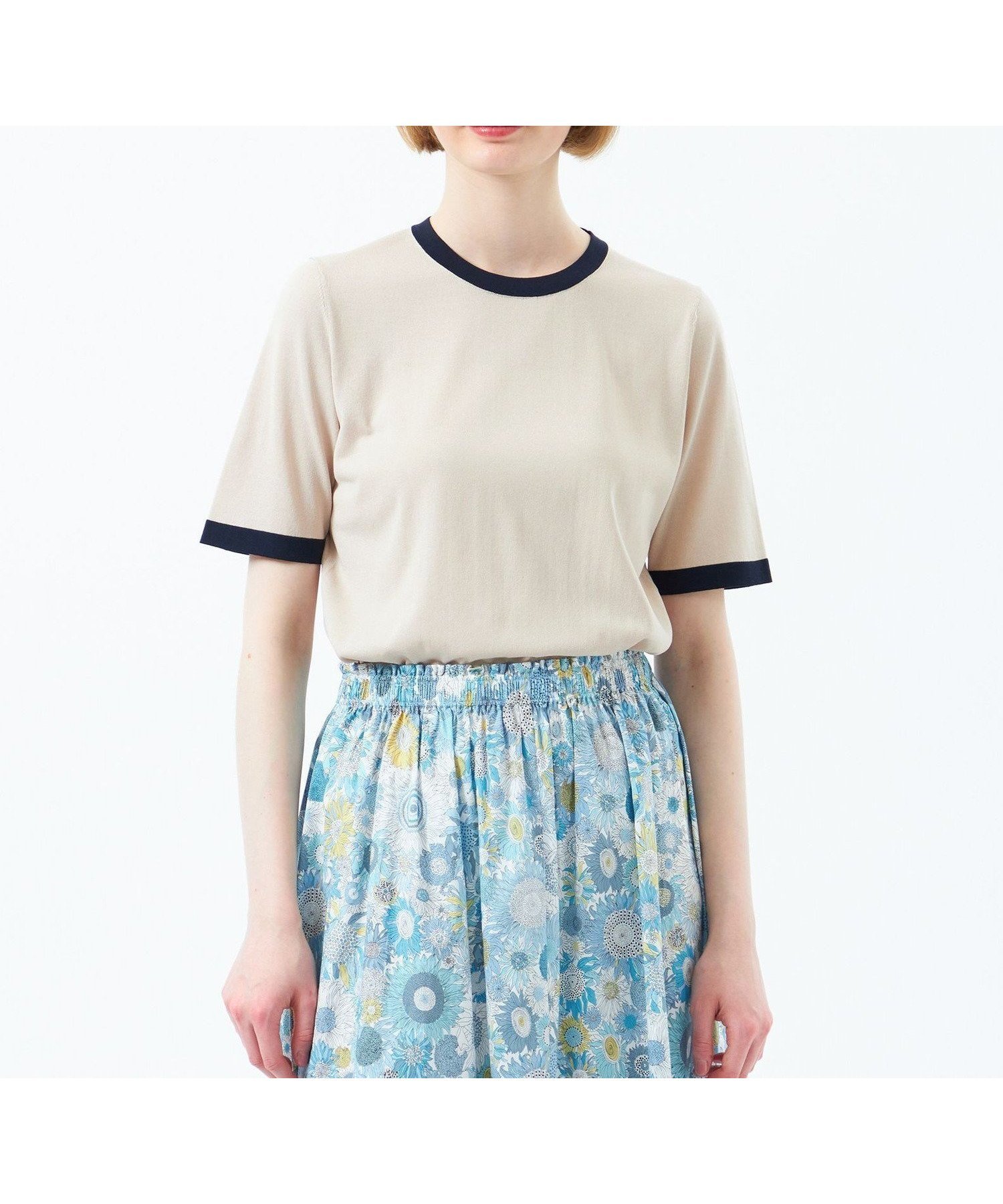 【マッキントッシュ フィロソフィー/MACKINTOSH PHILOSOPHY】のリネンミックスバイカラーニット インテリア・キッズ・メンズ・レディースファッション・服の通販 founy(ファニー) 　ファッション　Fashion　レディースファッション　Fashion for Women　トップス・カットソー　Cut & Sew Tops　ニット　Knit Tops & Sweaters　おすすめ　Recommended / Our Picks　アンサンブル　Ensemble Set　カーディガン　Cardigan, Knitwear　ストレッチ　Stretch, Stretchy Fabric　リネン　Linen, Linen Fabric　夏　Summer　春　Spring　秋　Autumn　ベージュ|ID: prp329100004673992 ipo3291000000033779760