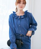 【ルクールブラン/le.coeur blanc】のフリルネックデニムブラウス 人気、トレンドファッション・服の通販 founy(ファニー) ファッション Fashion レディースファッション Fashion for Women トップス・カットソー Cut & Sew Tops シャツ・ブラウス・オフィスカジュアル Elegant Blouses & Button-Ups おすすめ Recommended / Our Picks ギャザー Gathered, Ruffled スリーブ Sleeve, Long Sleeve / Short Sleeve デニム Denim, Jeans Material バランス Balance, Style Balance フェミニン Feminine, Girly フリル Frill, Ruffle 夏 Summer 羽織 Haori, Light Jacket thumbnail ブルー|ID: prp329100004677721 ipo3291000000033795069
