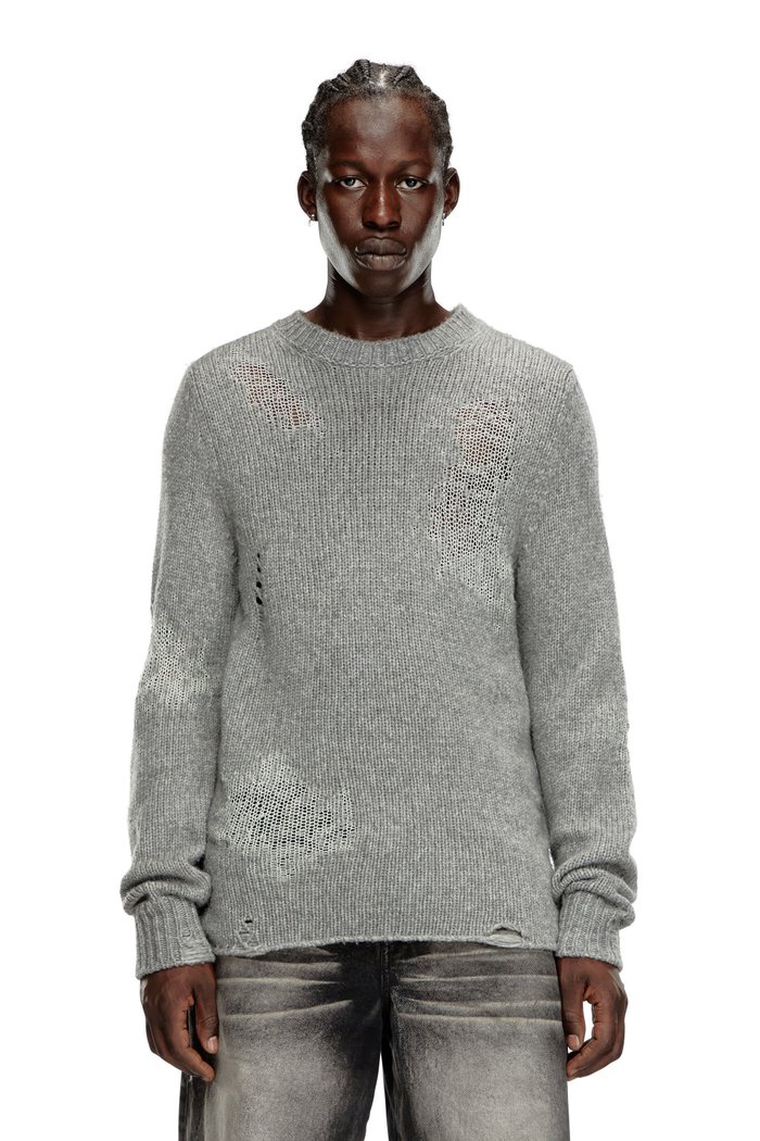 【ディーゼル/DIESEL / MEN】のメンズ ニット クルーネック インテリア・キッズ・メンズ・レディースファッション・服の通販 founy(ファニー) https://founy.com/ ファッション Fashion メンズファッション Fashion for Men ダメージ Distressed, Destroyed プレーン Plain, Simple メンズ Men's, Menswear |ID: prp329100004677821 ipo3291000000033851969