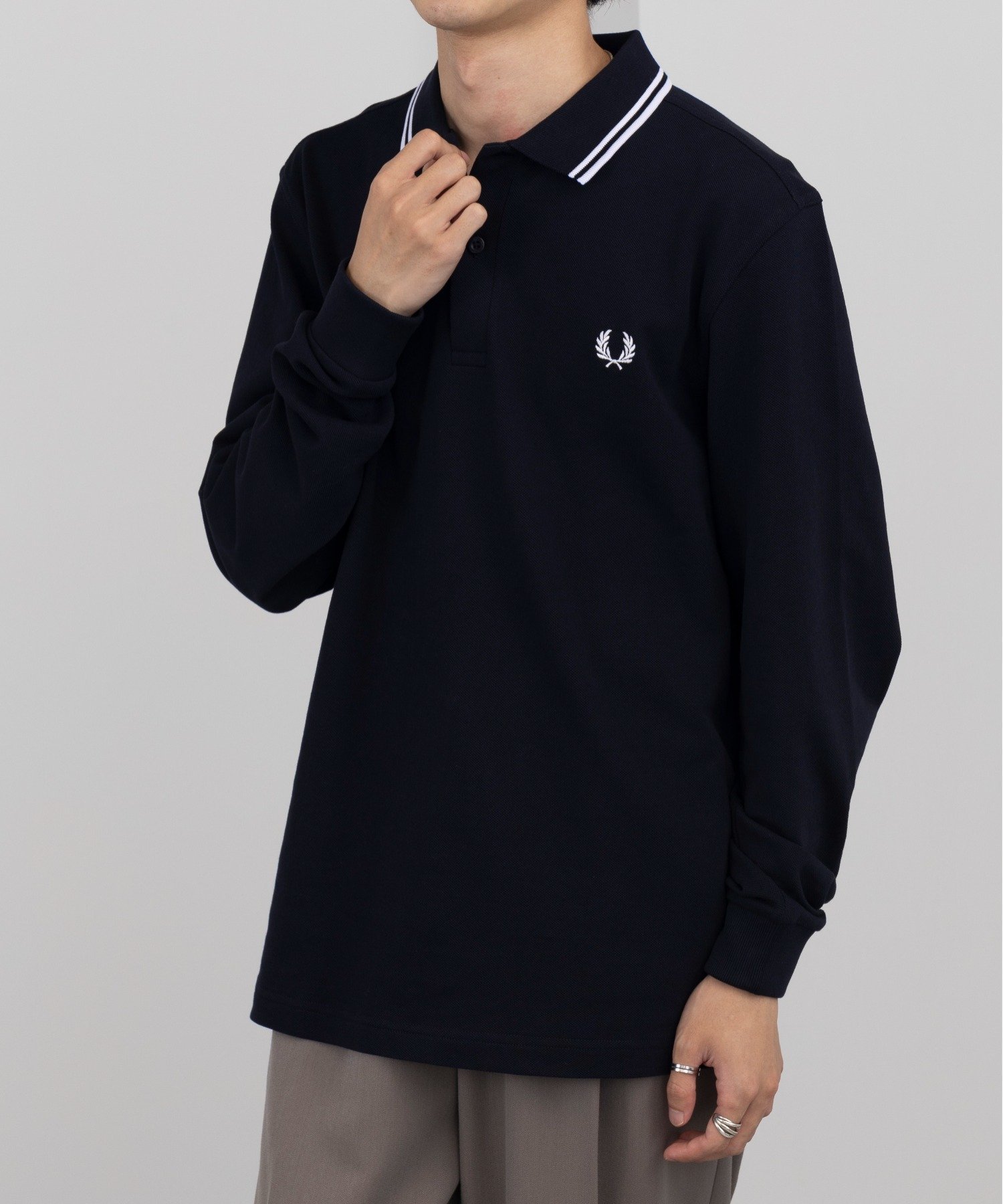 【カセットチャート/Cassette Chart】のFRED PERRY/Ls Twin Tipped Shirt M3636 インテリア・キッズ・メンズ・レディースファッション・服の通販 founy(ファニー) 　ファッション　Fashion　レディースファッション　Fashion for Women　トップス・カットソー　Cut & Sew Tops　シャツ・ブラウス・オフィスカジュアル　Elegant Blouses & Button-Ups　アクセサリー　Fashion Accessories　カーゴパンツ　Cargo Pants, Utility Pants　クラシック　Classic, Timeless Style　シンプル　Simple, Minimal　スラックス　Slacks, Dress Pants　デニム　Denim, Jeans Material　トレンド　Trend, Trending Now　人気　Popular, Best Seller　ハーフ　Half, Half-Length　フォーマル　Formal, Dressy　ボトム　Bottoms, Lower Wear　ポロシャツ　Polo Shirt, Collared Tee　モッズコート　Mods Coat, Military Parka　ワンポイント　One Point, Statement Accent　再入荷　Restock / Back in Stock　おすすめ　Recommended / Our Picks　エレガント 上品　Elegant　スマホショルダーバッグ　Smartphone Shoulder Bag　NVY|ID: prp329100004677862 ipo3291000000034268520