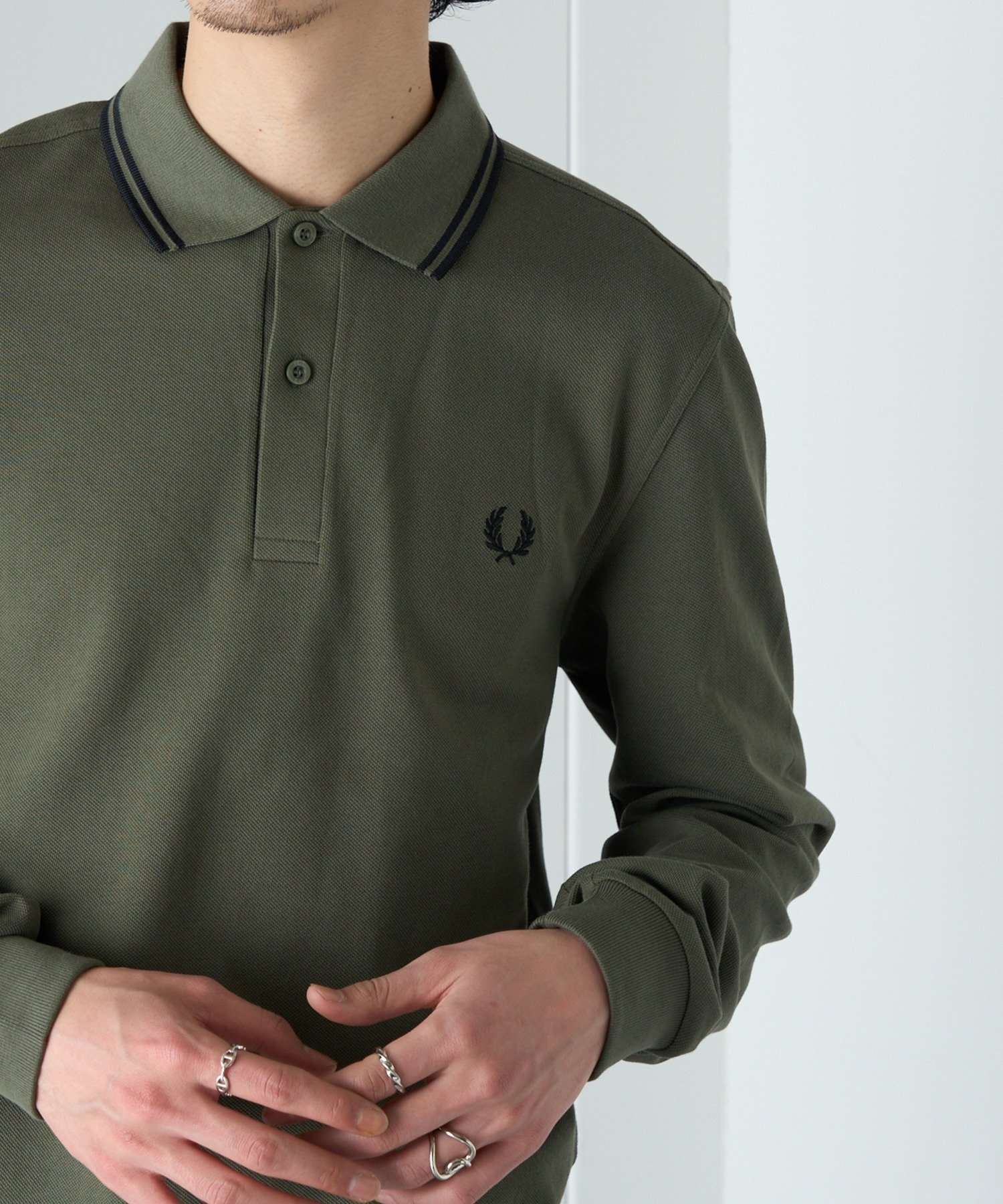 【カセットチャート/Cassette Chart】のFRED PERRY/Ls Twin Tipped Shirt M3636 インテリア・キッズ・メンズ・レディースファッション・服の通販 founy(ファニー) 　ファッション　Fashion　レディースファッション　Fashion for Women　トップス・カットソー　Cut & Sew Tops　シャツ・ブラウス・オフィスカジュアル　Elegant Blouses & Button-Ups　アクセサリー　Fashion Accessories　カーゴパンツ　Cargo Pants, Utility Pants　クラシック　Classic, Timeless Style　シンプル　Simple, Minimal　スラックス　Slacks, Dress Pants　デニム　Denim, Jeans Material　トレンド　Trend, Trending Now　人気　Popular, Best Seller　ハーフ　Half, Half-Length　フォーマル　Formal, Dressy　ボトム　Bottoms, Lower Wear　ポロシャツ　Polo Shirt, Collared Tee　モッズコート　Mods Coat, Military Parka　ワンポイント　One Point, Statement Accent　再入荷　Restock / Back in Stock　おすすめ　Recommended / Our Picks　エレガント 上品　Elegant　スマホショルダーバッグ　Smartphone Shoulder Bag　KHK2|ID: prp329100004677862 ipo3291000000034268528