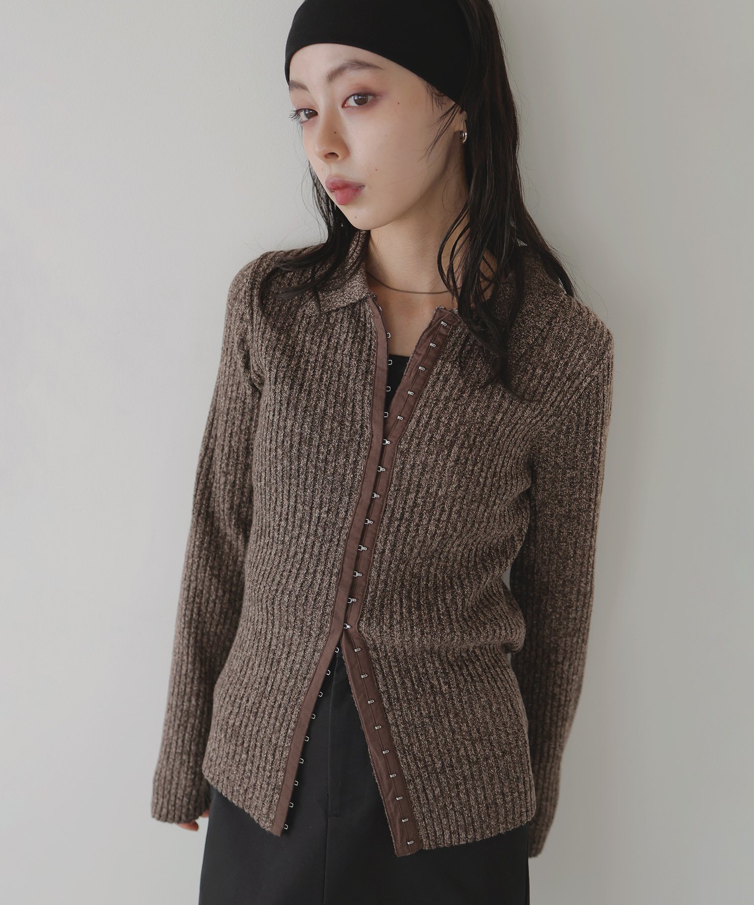 【リアン/Lian】のホックデザインポロニット インテリア・キッズ・メンズ・レディースファッション・服の通販 founy(ファニー) 　ファッション　Fashion　レディースファッション　Fashion for Women　トップス・カットソー　Cut & Sew Tops　ニット　Knit Tops & Sweaters　トレンド　Trend, Trending Now　フロント　Front, Front Design　ブラウン|ID: prp329100004677956 ipo3291000000033796222