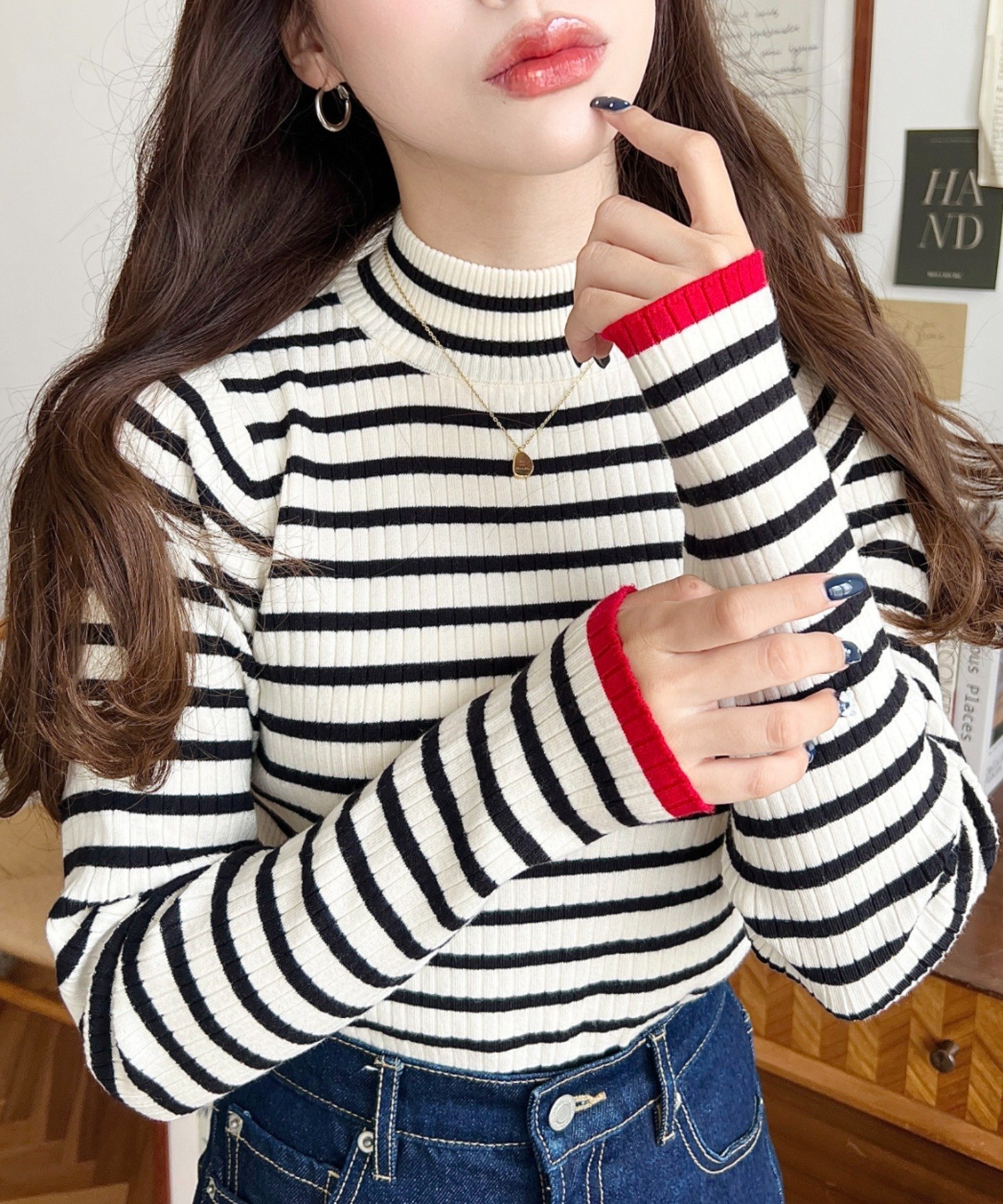 【モーメントプラス/moment+ / MEN】の12G ボトルネック配色ラインワイドリブニットプルオーバー インテリア・キッズ・メンズ・レディースファッション・服の通販 founy(ファニー) 　ファッション　Fashion　メンズファッション　Fashion for Men　トップス・カットソー　Cut & Sew Tops　ニット・セーター / 定番トップス　Knit Tops & Sweaters　シンプル　Simple, Minimal　ジャケット　Jacket, Outerwear　スリム　Slim, Slim Fit　デニム　Denim, Jeans Material　トレンド　Trend, Trending Now　定番　Standard, Basic Item　なめらか　Smooth, Silky Texture　フィット　Fit, Slim Fit　ベーシック　Basic, Essential　ボトルネック　Bottle Neck, Mock Neck　再入荷　Restock / Back in Stock　プチプライス・低価格　Affordable / Budget Price　おすすめ　Recommended / Our Picks　エレガント 上品　Elegant　ホワイト系その他|ID: prp329100004678013 ipo3291000000034505690