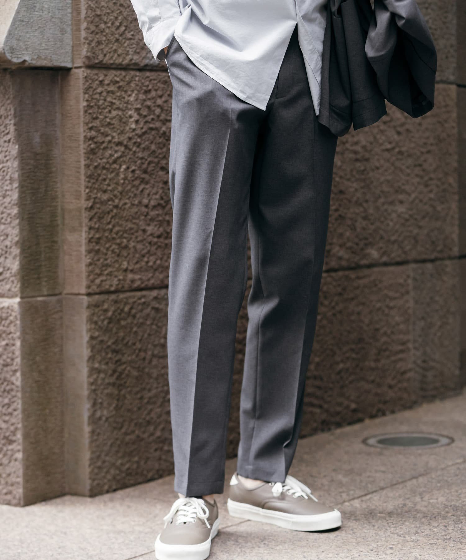 【アーバンリサーチ ドアーズ/URBAN RESEARCH DOORS / MEN】のLIFE STYLE TAILOR リネンライクコンフォータブルパンツ インテリア・キッズ・メンズ・レディースファッション・服の通販 founy(ファニー) 　ファッション　Fashion　メンズファッション　Fashion for Men　ボトムス　Bottoms　ウォッシャブル　Machine Washable　洗える　Machine Washable　カットソー　Cut and Sewn Top　シューズ　Shoes, Footwear　ジャケット　Jacket, Outerwear　ストレッチ　Stretch, Stretchy Fabric　スニーカー　Sneakers, Trainers　スーツ　Suit, Formalwear　セットアップ　Set-Up, Coordinated Outfit　センター　Center, Center Line　ドレス　Dress, One-Piece　ポロシャツ　Polo Shirt, Collared Tee　半袖　Short Sleeve, Half Sleeve　リラックス　Relax, Relaxed Fit　S/S・春夏　SS, Spring/Summer, Warm Season　おすすめ　Recommended / Our Picks　夏　Summer　ビジネス 仕事 通勤　Business / Work / Commuting　2025年　2025　2025春夏・S/S　Spring/Summer 2025 SS25　GRAY|ID: prp329100004678213 ipo3291000000033797606