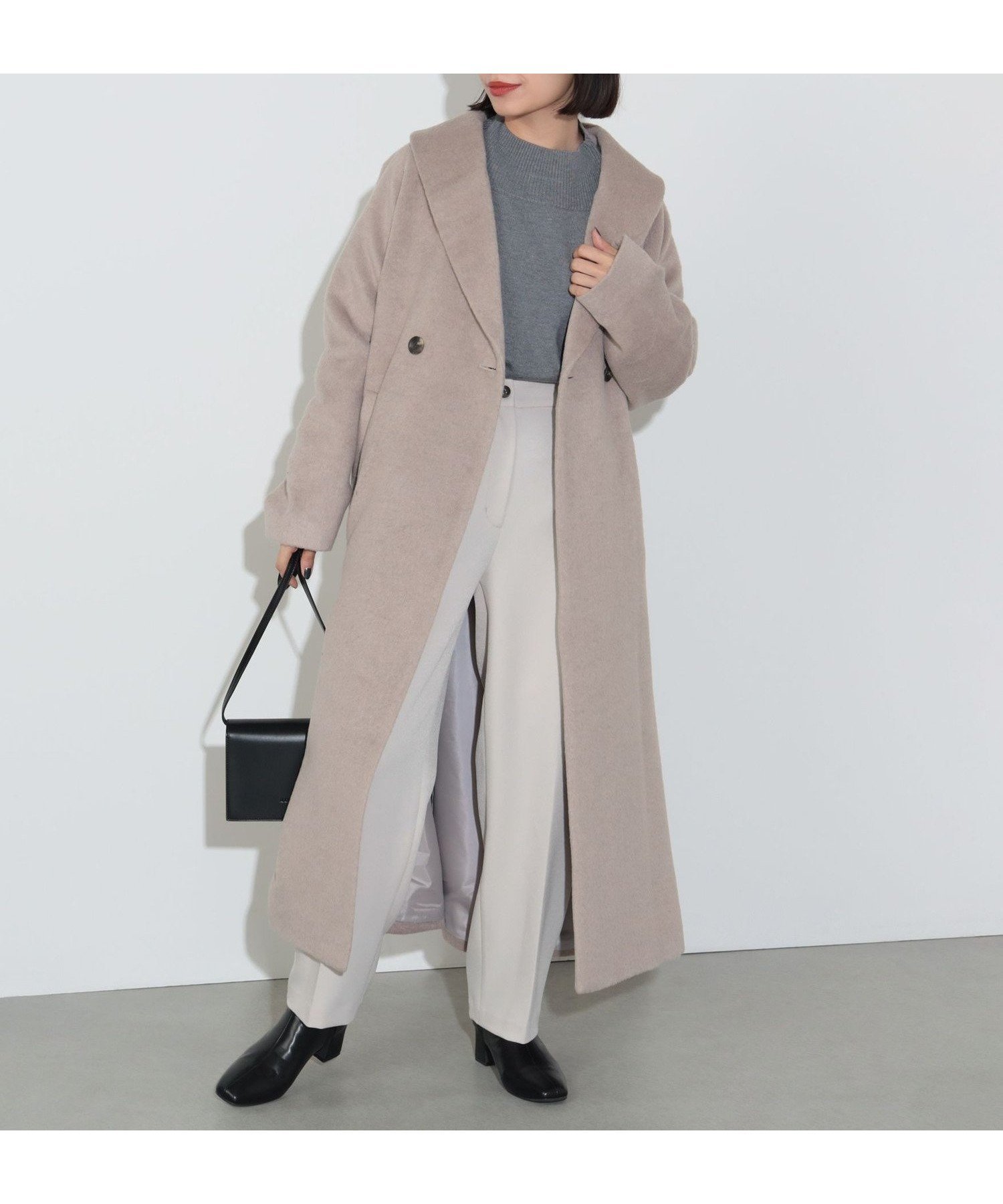 【ビームス ウイメン/BEAMS】のショールカラー ロングコート インテリア・キッズ・メンズ・レディースファッション・服の通販 founy(ファニー) 　ファッション　Fashion　レディースファッション　Fashion for Women　アウター　Coat / Outerwear Collection　コート・ロングコート・ピーコート　Long Coats, Peacoats & More　ガウン　Gown, Robe　ショール　Shawl, Wrap　スタンダード　Standard, Basic　デニム　Denim, Jeans Material　バランス　Balance, Style Balance　フェルト　Felt, Felt Fabric　ロング　Long, Long-Length　おすすめ　Recommended / Our Picks　旅行　Travel　エレガント 上品　Elegant　GREIGE|ID: prp329100004678318 ipo3291000000034400589