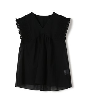 【トゥモローランド/TOMORROWLAND】のコットンクレープ Vネックブラウス 人気、トレンドファッション・服の通販 founy(ファニー) ファッション Fashion レディースファッション Fashion for Women トップス・カットソー Cut & Sew Tops シャツ・ブラウス・オフィスカジュアル Elegant Blouses & Button-Ups Vネックトップス V-Neck Tops / V-Cut Neckline Shirts デニム Denim, Jeans Material ハンド Hand, Handmade プリント Print, Printed Pattern エレガント 上品 Elegant 夏 Summer |ID:prp329100004678352