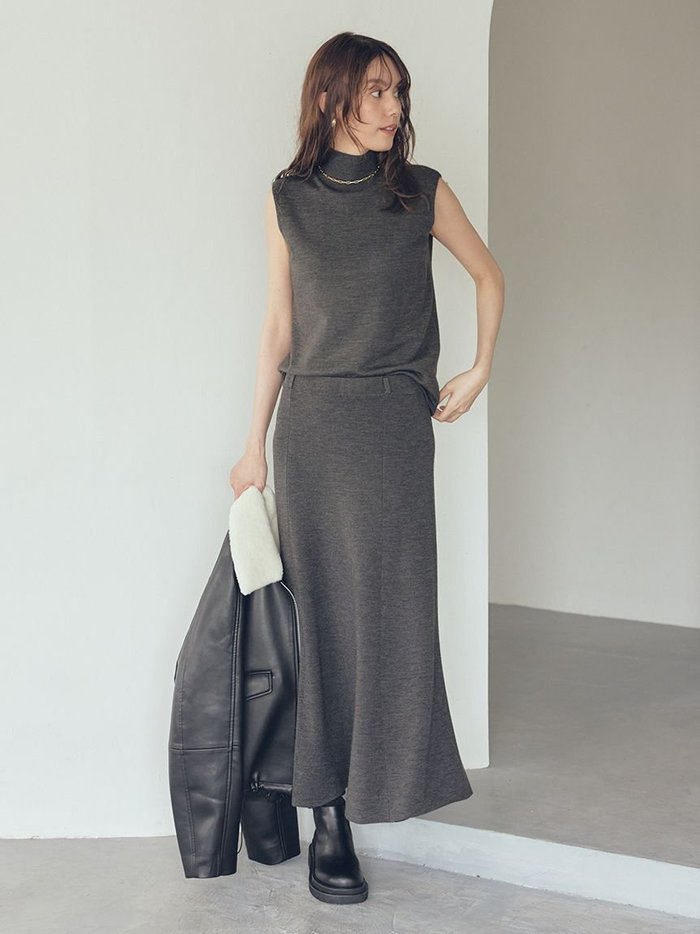 【ミラオーウェン/Mila Owen】の【セットアイテム】ハイネックノースリニットナロースカートSET インテリア・キッズ・メンズ・レディースファッション・服の通販 founy(ファニー) https://founy.com/ ファッション Fashion レディースファッション Fashion for Women セットアップ Matching Sets スカート・ミニ/ミディ/マキシ Skirts / Mini, Midi & Maxi Skirts 秋 Autumn 9月号 September Issue スマート Smart, Elegant セットアップ Set-Up, Coordinated Outfit 雑誌 Magazine, Fashion Magazine ノースリーブ Sleeveless, No-Sleeve ハイネック High Neck, Mock Neck フレア Flare, Flared ボトム Bottoms, Lower Wear ループ Loop, Loop Knit おすすめ Recommended / Our Picks エレガント 上品 Elegant |ID: prp329100004678468 ipo3291000000034514172