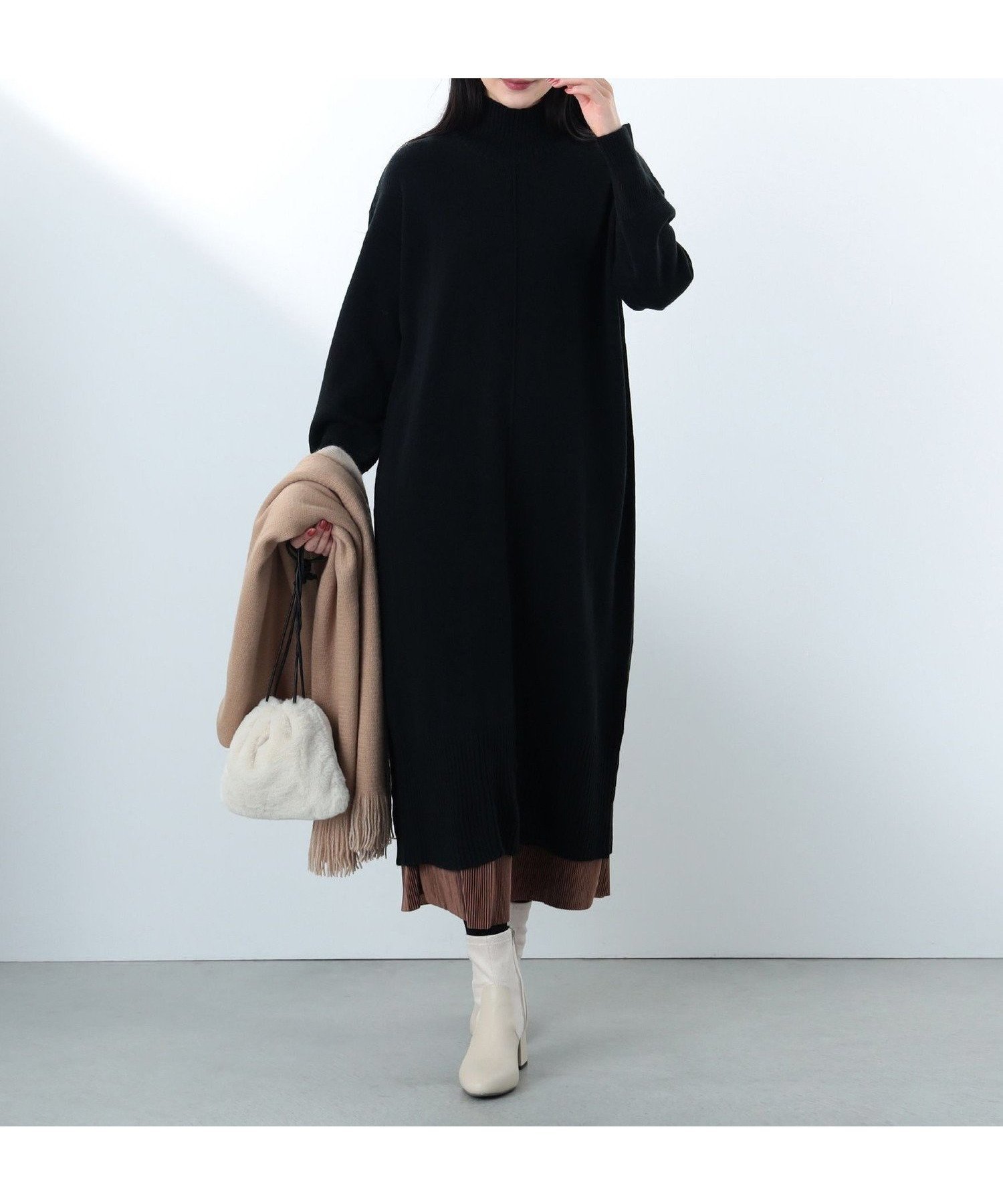 【ビームス ウイメン/BEAMS】のハイネックレイヤード ニットワンピース インテリア・キッズ・メンズ・レディースファッション・服の通販 founy(ファニー) ファッション Fashion レディースファッション Fashion for Women ワンピース Dresses ニットワンピース Knit Dresses おすすめ Recommended / Our Picks インナー Innerwear サテン Satin, Glossy Fabric プリーツ Pleats, Pleated ミドル Middle Length, Mid Height BLACK|ID: prp329100004678858 ipo3291000000034427439