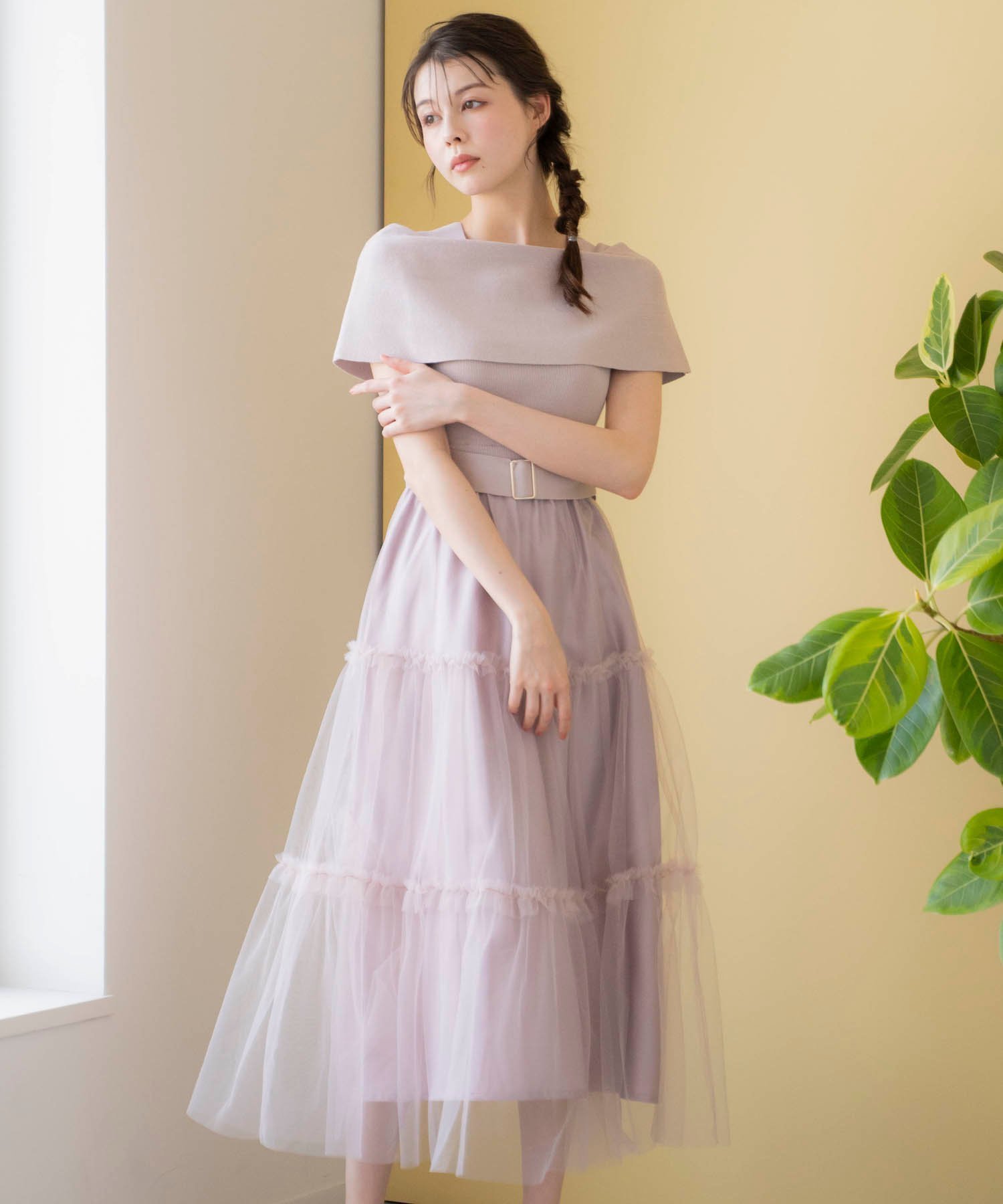 【ノエラ/Noela】のケープチュールドッキングワンピ インテリア・キッズ・メンズ・レディースファッション・服の通販 founy(ファニー) 　ファッション　Fashion　レディースファッション　Fashion for Women　ワンピース　Dresses　チュール　Tulip, Tulip Motif　ティアード　Tiered, Tiered Style　ドッキング　Docking, Mixed Material　フリル　Frill, Ruffle　ポケット　Pocket, Pocket Detail　エレガント 上品　Elegant　切替　Switching, Contrast Panel　無地　Plain, Solid Color　ピンク|ID: prp329100004678960 ipo3291000000033846571