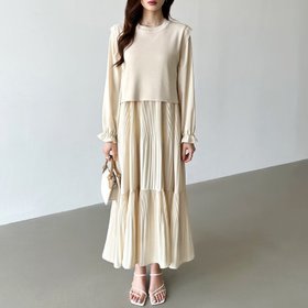 【ココモモ/COCOMOMO】のベスト付きワンピース プリーツワンピース ロングワンピース ニット ベスト 人気、トレンドファッション・服の通販 founy(ファニー) ファッション Fashion レディースファッション Fashion for Women アウター Coat / Outerwear Collection コンパクト Compact, Small Size スリーブ Sleeve, Long Sleeve / Short Sleeve トレンド Trend, Trending Now バランス Balance, Style Balance プリーツ Pleats, Pleated ベスト Vest, Waistcoat リボン Ribbon, Bow ロング Long, Long-Length 春 Spring 秋 Autumn |ID:prp329100004678996