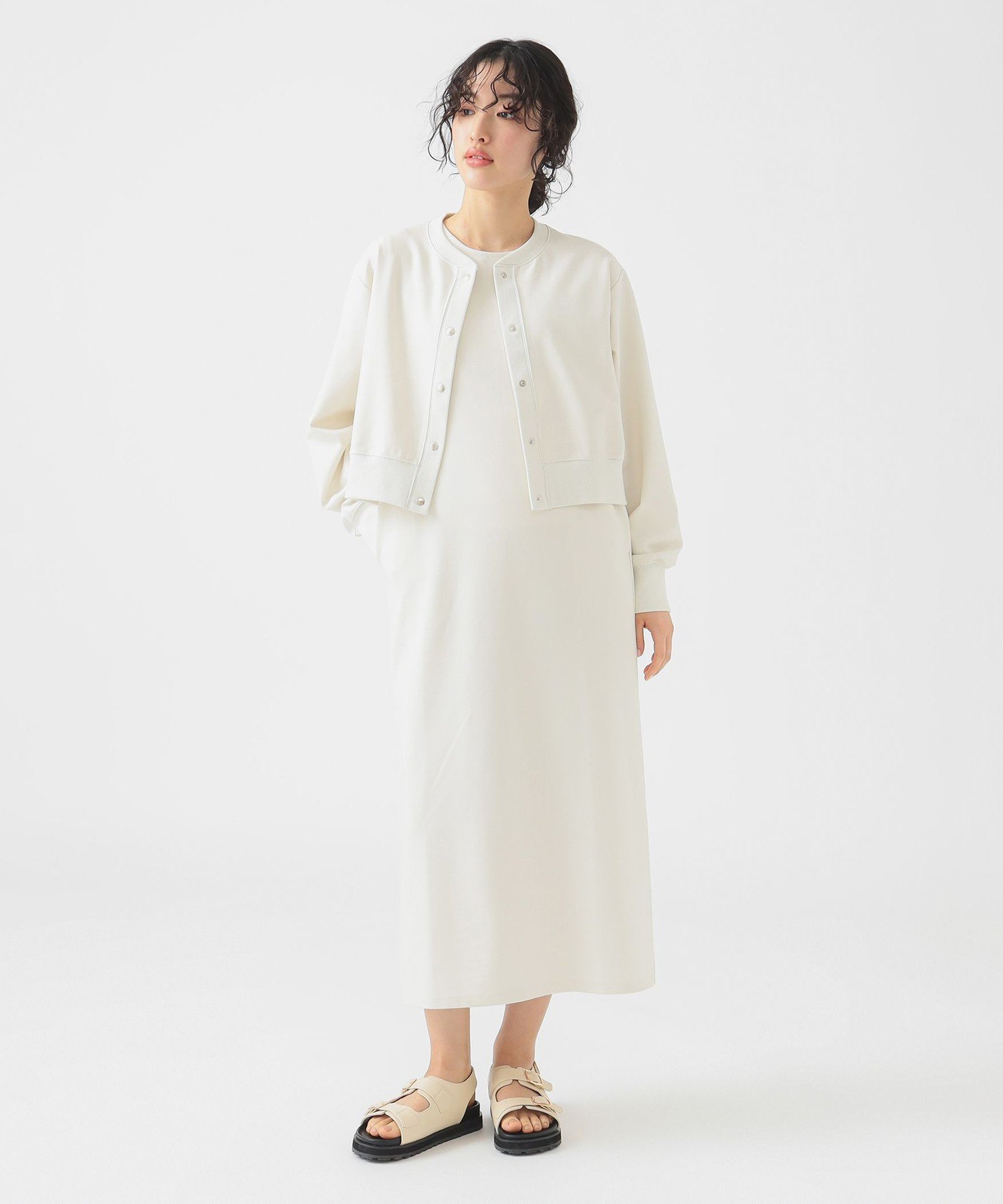 【ビーミングライフストアバイビームス/B:MING LIFE STORE by BEAMS】のカット カーディガン * ワンピース セット(S~M) 25SS きれいめ 春 着回し レイヤード ウォッシャブル インテリア・キッズ・メンズ・レディースファッション・服の通販 founy(ファニー) 　ファッション　Fashion　レディースファッション　Fashion for Women　ワンピース　Dresses　ウォッシャブル　Machine Washable　春　Spring　カーディガン　Cardigan, Knitwear　ストレッチ　Stretch, Stretchy Fabric　とろみ　Fluid, Flowy Fabric　デニム　Denim, Jeans Material　ドット　Polka Dot, Dot Pattern　ノースリーブ　Sleeveless, No-Sleeve　バランス　Balance, Style Balance　ブルゾン　Blouson, Bomber Jacket　楽ちん　Easy Fit, Comfortable　再入荷　Restock / Back in Stock　おすすめ　Recommended / Our Picks　夏　Summer　2025年　2025　2025春夏・S/S　Spring/Summer 2025 SS25　IVORY|ID: prp329100004679006 ipo3291000000034000615