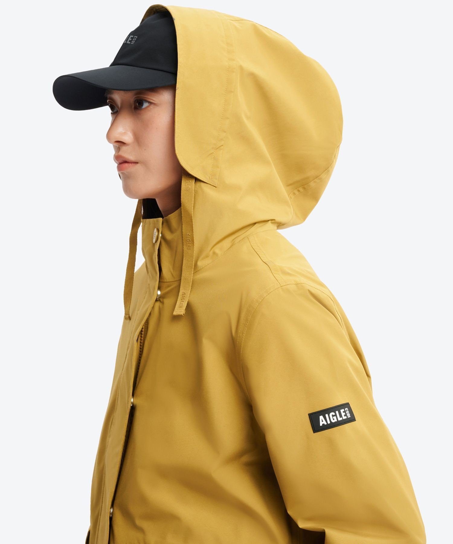 【エーグル/AIGLE】のGORE-TEX ゴアテックス 防水 防風性 透湿性 2レイヤーフーデッドジャケット RP インテリア・キッズ・メンズ・レディースファッション・服の通販 founy(ファニー) 　ファッション　Fashion　レディースファッション　Fashion for Women　アウター　Coat / Outerwear Collection　レディースジャケット・軽アウター　Jackets　アウトドア　Outdoor Clothing　ドローコード　Drawcord, Drawstring Cord　ハンド　Hand, Handmade　ポケット　Pocket, Pocket Detail　ビジネス 仕事 通勤　Business / Work / Commuting　ベージュ|ID: prp329100004679217 ipo3291000000033925648