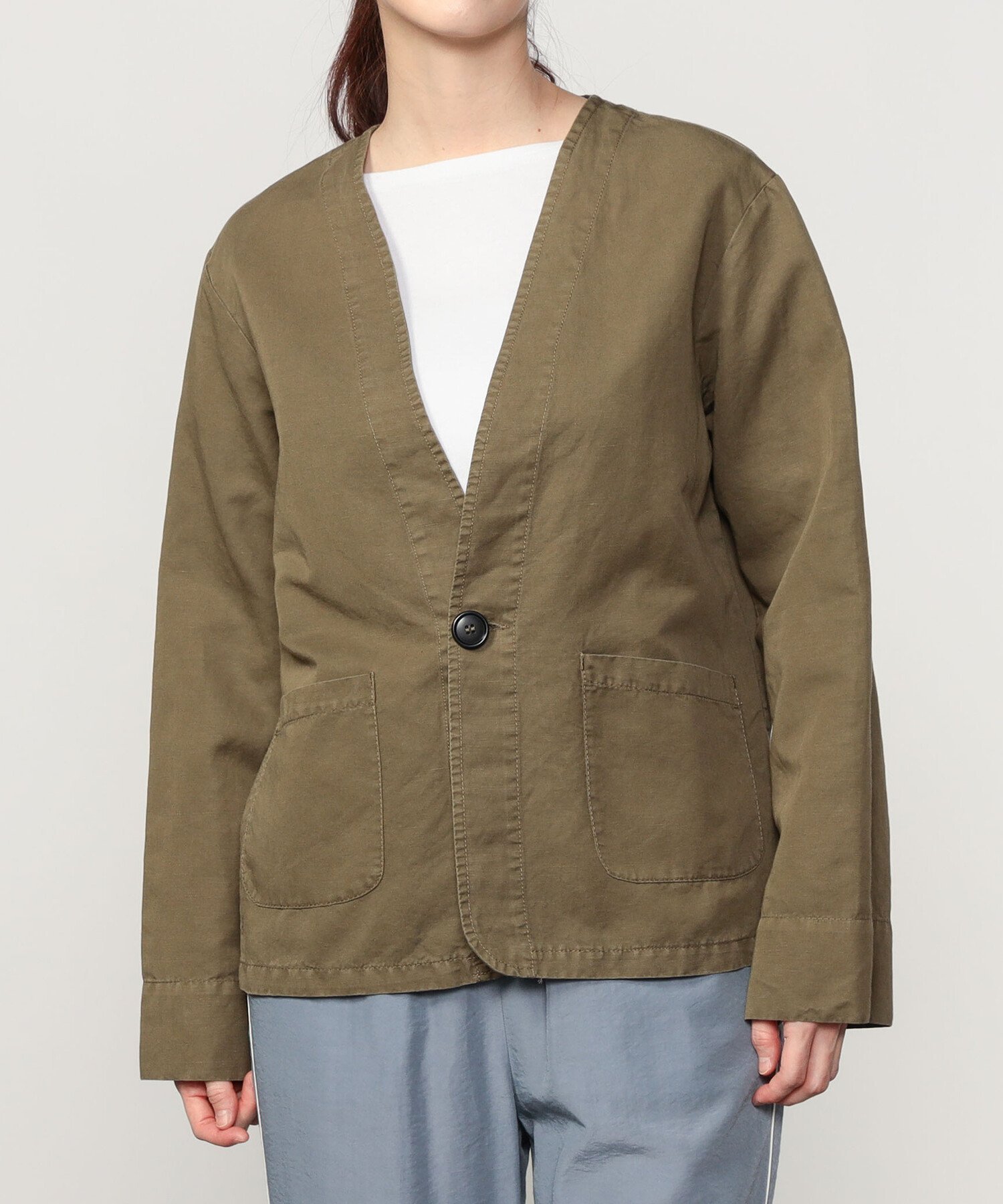 【ビショップ/Bshop】のコットンリネン ノーカラージャケット WOMEN インテリア・キッズ・メンズ・レディースファッション・服の通販 founy(ファニー) 　ファッション　Fashion　レディースファッション　Fashion for Women　アウター　Coat / Outerwear Collection　レディースジャケット・軽アウター　Jackets　ノーカラージャケット / シンプル上品コーデ　Collarless Jackets　ショルダー　Shoulder, Shoulder Strap　ジャケット　Jacket, Outerwear　ドロップ　Drop Shoulder, Dropped Style　パッチ　Patch, Appliqué　フロント　Front, Front Design　ポケット　Pocket, Pocket Detail　ユーズド　Used, Vintage-Look　リネン　Linen, Linen Fabric　OLIVE|ID: prp329100004679265 ipo3291000000033802872