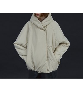 【ノミネ/NOMINE】の中綿 ボリューム フード ブルゾン 人気、トレンドファッション・服の通販 founy(ファニー) ファッション Fashion レディースファッション Fashion for Women アウター Coat / Outerwear Collection ブルゾンジャケット・スポーティアウター Blouson Jackets バランス Balance, Style Balance ブルゾン Blouson, Bomber Jacket ボトム Bottoms, Lower Wear 冬 Winter / This Winter 防寒 Cold Protection, Winter-Ready |ID:prp329100004681118