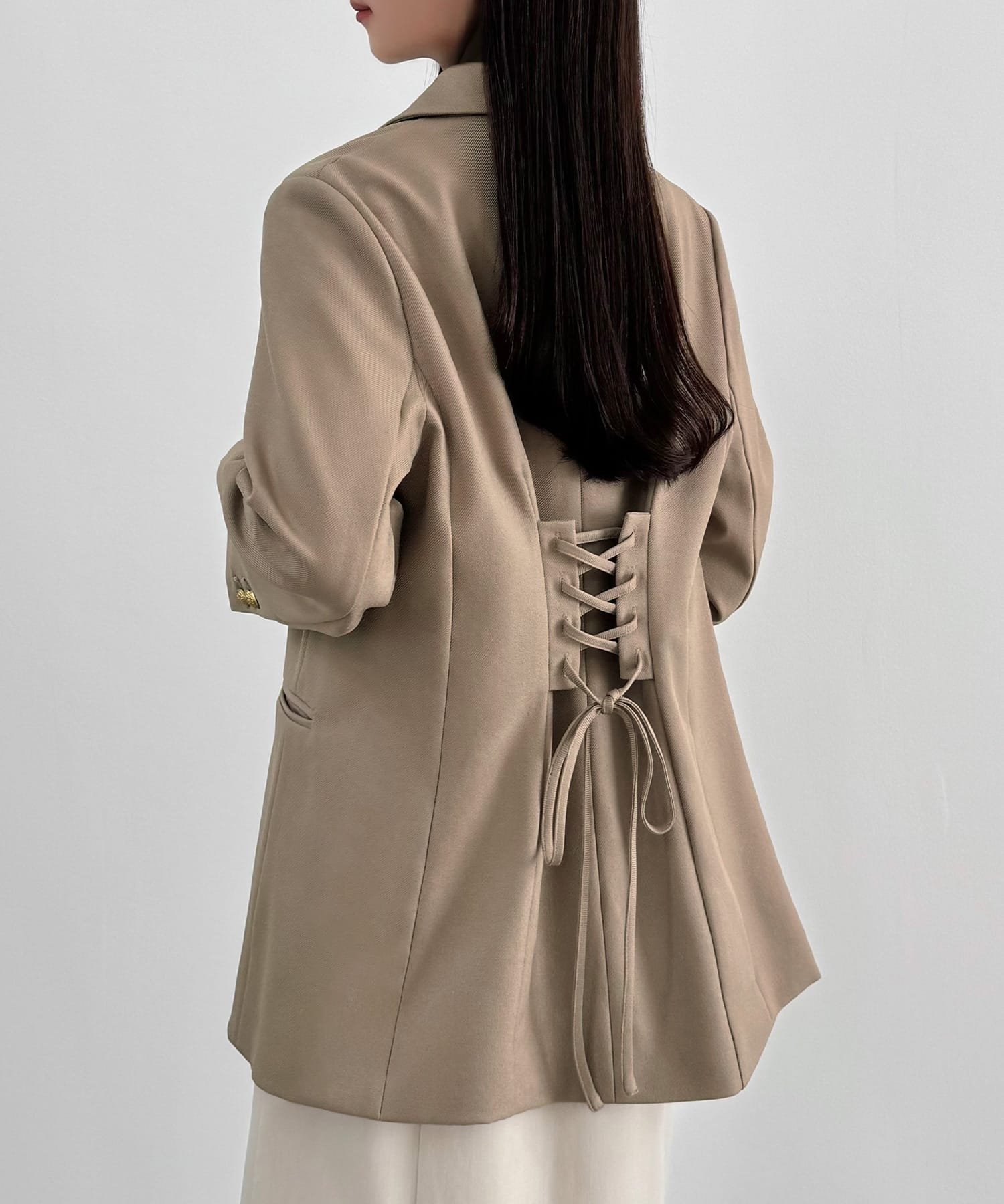 【ジュノア/JUNOAH】のCENEA バックレースアップテーラードジャケット インテリア・キッズ・メンズ・レディースファッション・服の通販 founy(ファニー) 　ファッション　Fashion　レディースファッション　Fashion for Women　アウター　Coat / Outerwear Collection　レディースジャケット・軽アウター　Jackets　テーラードジャケット / 通勤・きれいめスタイル　Tailored Jackets & Blazers　グレージュ|ID: prp329100004681168 ipo3291000000033810582