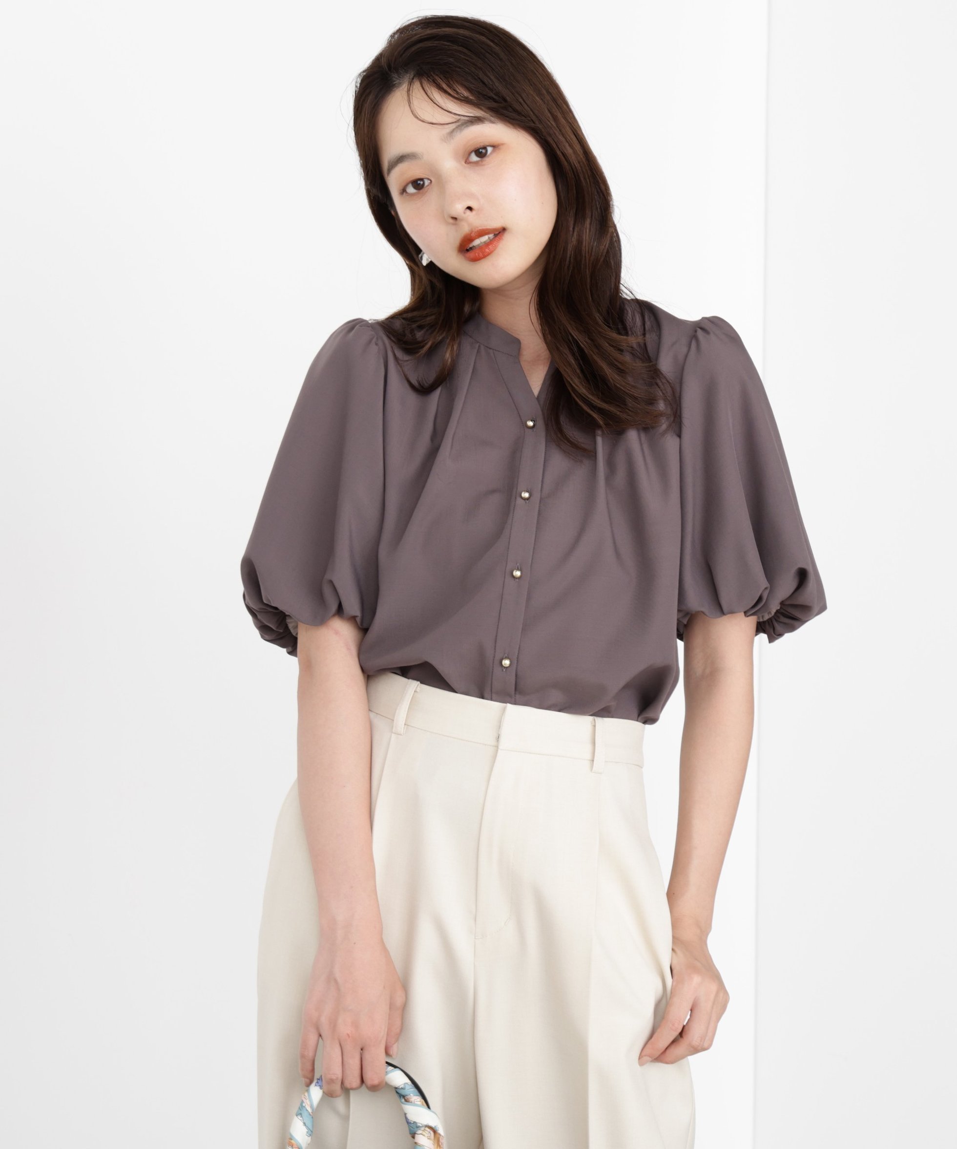 【プロポーション ボディドレッシング/PROPORTION BODY DRESSING】のウォッシャブル バルーンタックブラウス インテリア・キッズ・メンズ・レディースファッション・服の通販 founy(ファニー) 　ファッション　Fashion　レディースファッション　Fashion for Women　トップス・カットソー　Cut & Sew Tops　シャツ・ブラウス・オフィスカジュアル　Elegant Blouses & Button-Ups　ウォッシャブル　Machine Washable　スリーブ　Sleeve, Long Sleeve / Short Sleeve　バルーン　Balloon, Balloon Silhouette　フロント　Front, Front Design　チャコール2|ID: prp329100004681275 ipo3291000000033811132