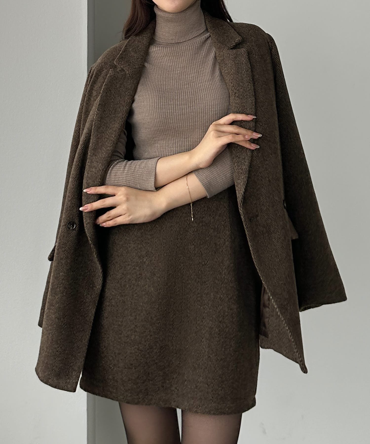 【ジュノア/JUNOAH】のLouere ヘリンボーンテーラードジャケット+ミニスカートSET(インパン付き) インテリア・キッズ・メンズ・レディースファッション・服の通販 founy(ファニー) 　ファッション　Fashion　レディースファッション　Fashion for Women　アウター　Coat / Outerwear Collection　レディースジャケット・軽アウター　Jackets　テーラードジャケット / 通勤・きれいめスタイル　Tailored Jackets & Blazers　スカート　Skirts　ミニスカート　Mini Skirts　ジャケット　Jacket, Outerwear　ミニスカート　Mini Skirt, Short Skirt　ダークブラウン|ID: prp329100004681363 ipo3291000000034501019