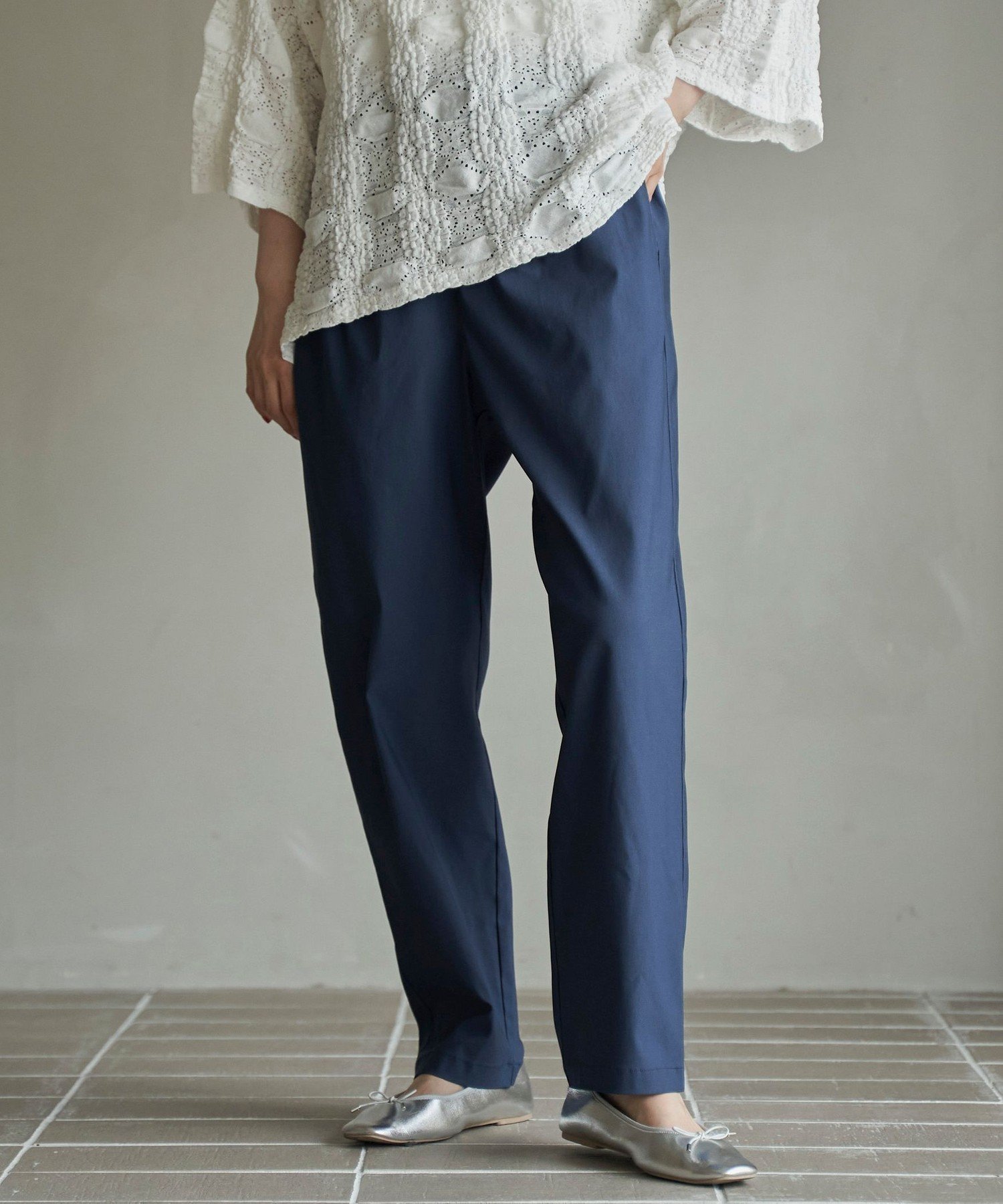 【コーエン/COEN】の【定番】イージービューティーテーパードパンツ(WEB限定サイズ) インテリア・キッズ・メンズ・レディースファッション・服の通販 founy(ファニー) ファッション Fashion レディースファッション Fashion for Women パンツ Pants & Trousers インナー Innerwear ウォッシュ Washed Finish 洗える Machine Washable ギャザー Gathered, Ruffled ストレッチ Stretch, Stretchy Fabric テーパード Tapered, Tapered Pants トリコ Tricolor, Tricolored ドローコード Drawcord, Drawstring Cord 定番 Standard, Basic Item フラット Flat, Flat Shoes ポケット Pocket, Pocket Detail リラックス Relax, Relaxed Fit 楽ちん Easy Fit, Comfortable おすすめ Recommended / Our Picks エレガント 上品 Elegant NAVY|ID: prp329100004681377 ipo3291000000034665690