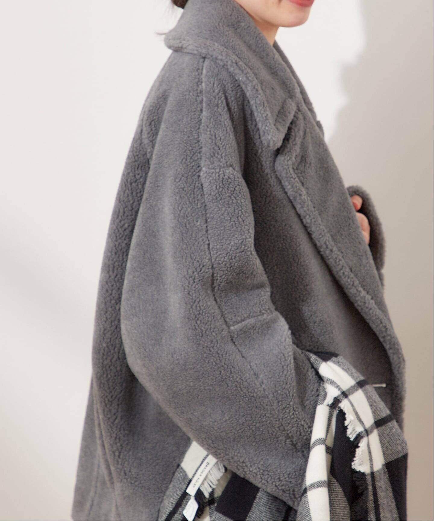 【ジャーナルスタンダード レサージュ/journal standard L'essage】の別注【STUMBLY /スタンブリー】ボ BIG SILHOUETTE PEA JA コート インテリア・キッズ・メンズ・レディースファッション・服の通販 founy(ファニー) 　ファッション　Fashion　レディースファッション　Fashion for Women　アウター　Coat / Outerwear Collection　コート・ロングコート・ピーコート　Long Coats, Peacoats & More　2025年　2025　2025-2026秋冬・A/W　Autumn/Winter 2025–26 AW25–26　コレクション　Collection, Seasonal Line　ミリタリー　Military, Army Style　別注　Limited Edition, Custom Order　グレー|ID: prp329100004681473 ipo3291000000033812045
