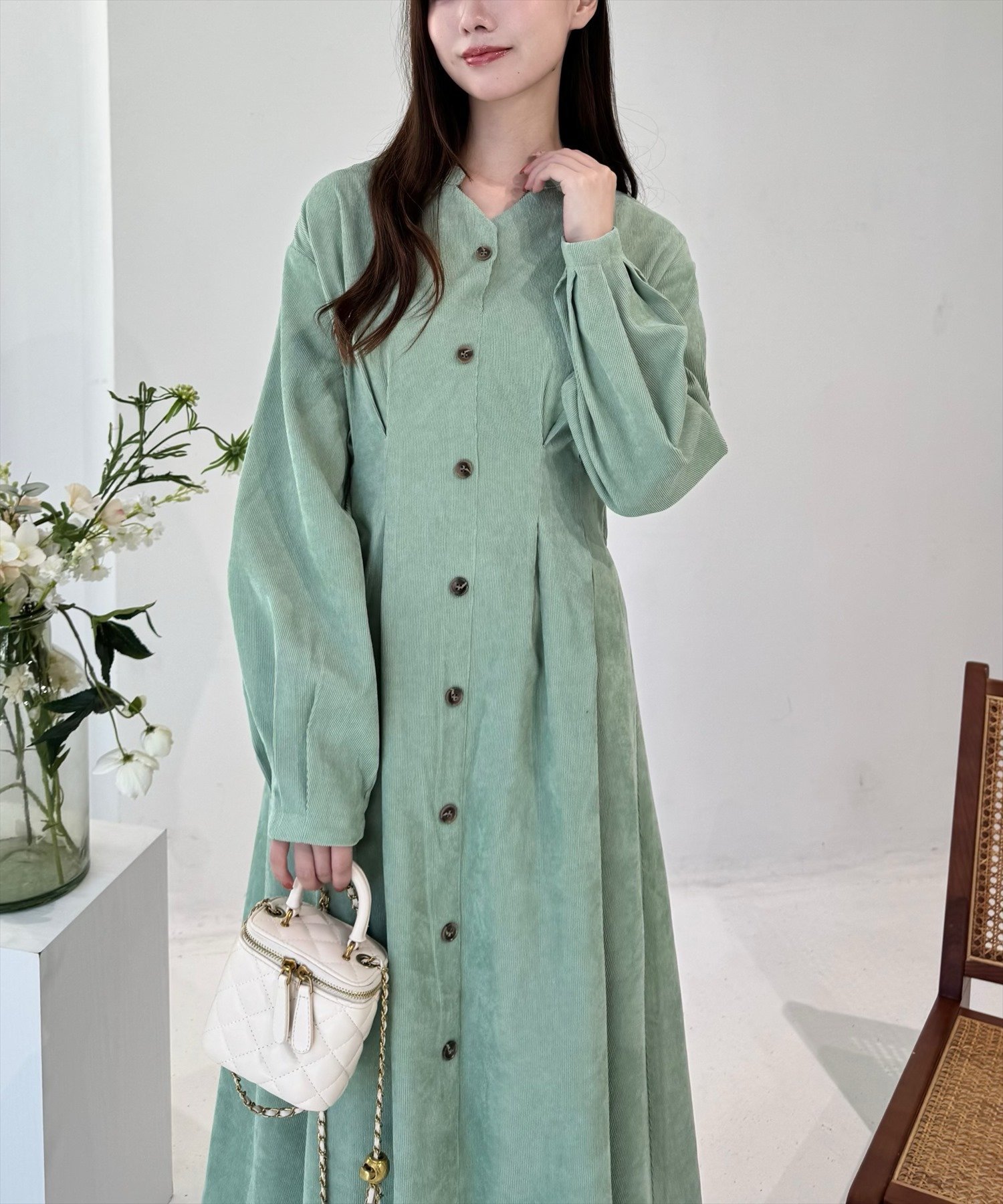 【クリア/clear】の細コーデュロイVネック長袖ワンピース インテリア・キッズ・メンズ・レディースファッション・服の通販 founy(ファニー) 　ファッション　Fashion　レディースファッション　Fashion for Women　ワンピース　Dresses　コーデュロイ　Corduroy, Cord Fabric　秋　Autumn　長袖　Long Sleeve, Full Sleeve　GR|ID: prp329100004682198 ipo3291000000033895090