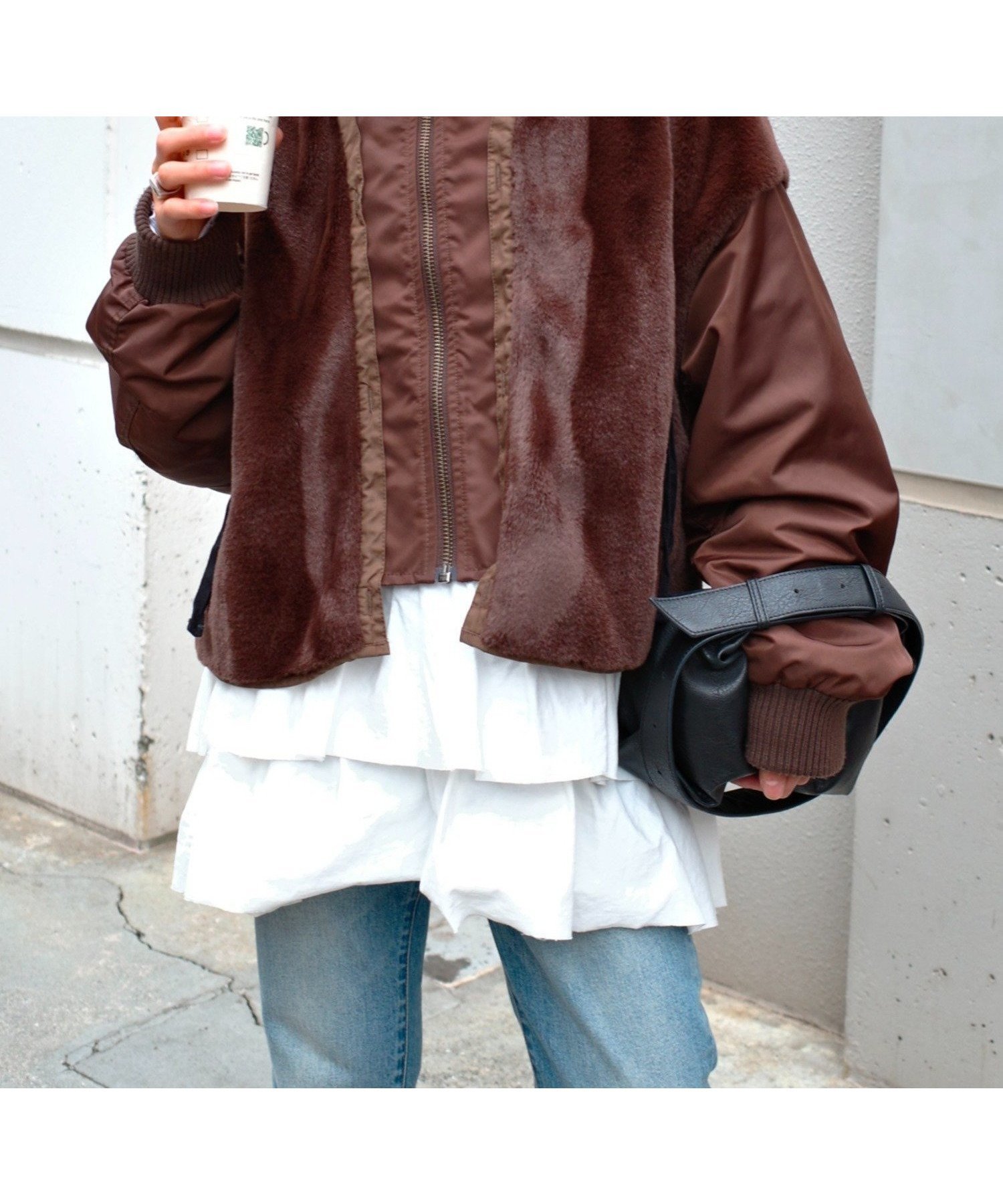 【チャオパニックティピー/CIAOPANIC TYPY】の【etsinta】ファー切替ショートスタンドジャケット/WEB限定カラーあり インテリア・キッズ・メンズ・レディースファッション・服の通販 founy(ファニー) 　ファッション　Fashion　レディースファッション　Fashion for Women　アウター　Coat / Outerwear Collection　レディースジャケット・軽アウター　Jackets　切替　Switching, Contrast Panel　ショート　Short, Short Length　シンプル　Simple, Minimal　ジャケット　Jacket, Outerwear　スタンド　Stand Collar, Upright Stand　スラックス　Slacks, Dress Pants　デニム　Denim, Jeans Material　トレンド　Trend, Trending Now　定番　Standard, Basic Item　パイピング　Piping, Trim Design　フェイクファー　Faux Fur, Imitation Fur　リメイク　Remake, Reconstructed　ロング　Long, Long-Length　おすすめ　Recommended / Our Picks　エレガント 上品　Elegant　ブラウン|ID: prp329100004682227 ipo3291000000034493928