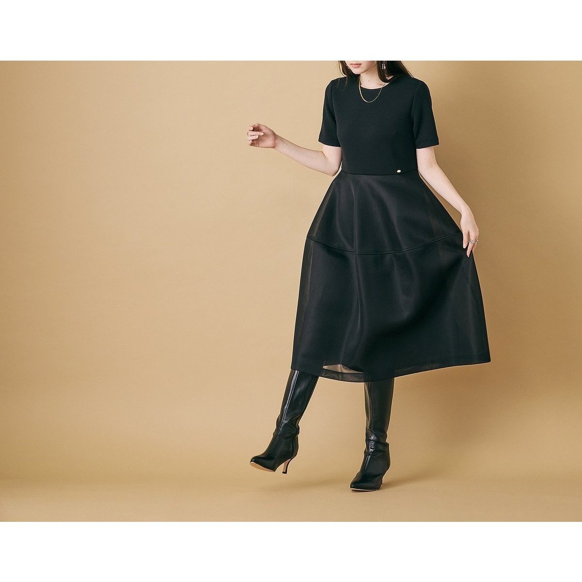 【ローズティアラ/Rose Tiara】の【M-StyleLuxeコラボ】【人気のため追加】メッシュスカートワンピース 人気、トレンドファッション・服の通販 founy(ファニー) 　ファッション　Fashion　レディースファッション　Fashion for Women　スカート　Skirts　カットソー　Cut and Sewn Top　コラボ　Collaboration, Collab　コンパクト　Compact, Small Size　スタンダード　Standard, Basic　スマート　Smart, Elegant　人気　Popular, Best Seller　フェミニン　Feminine, Girly　プリント　Print, Printed Pattern　ポケット　Pocket, Pocket Detail　メッシュ　Mesh, Net Fabric　リボン　Ribbon, Bow　 other-1|ID: prp329100004682342 ipo3291000000033816078